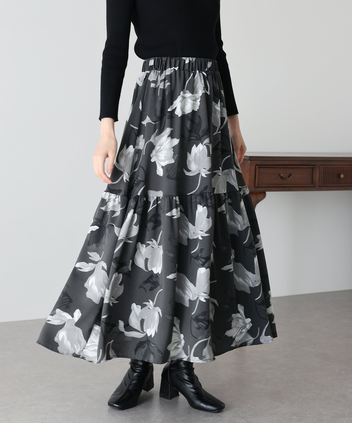 【早割5%OFF】フラワーティアードスカート