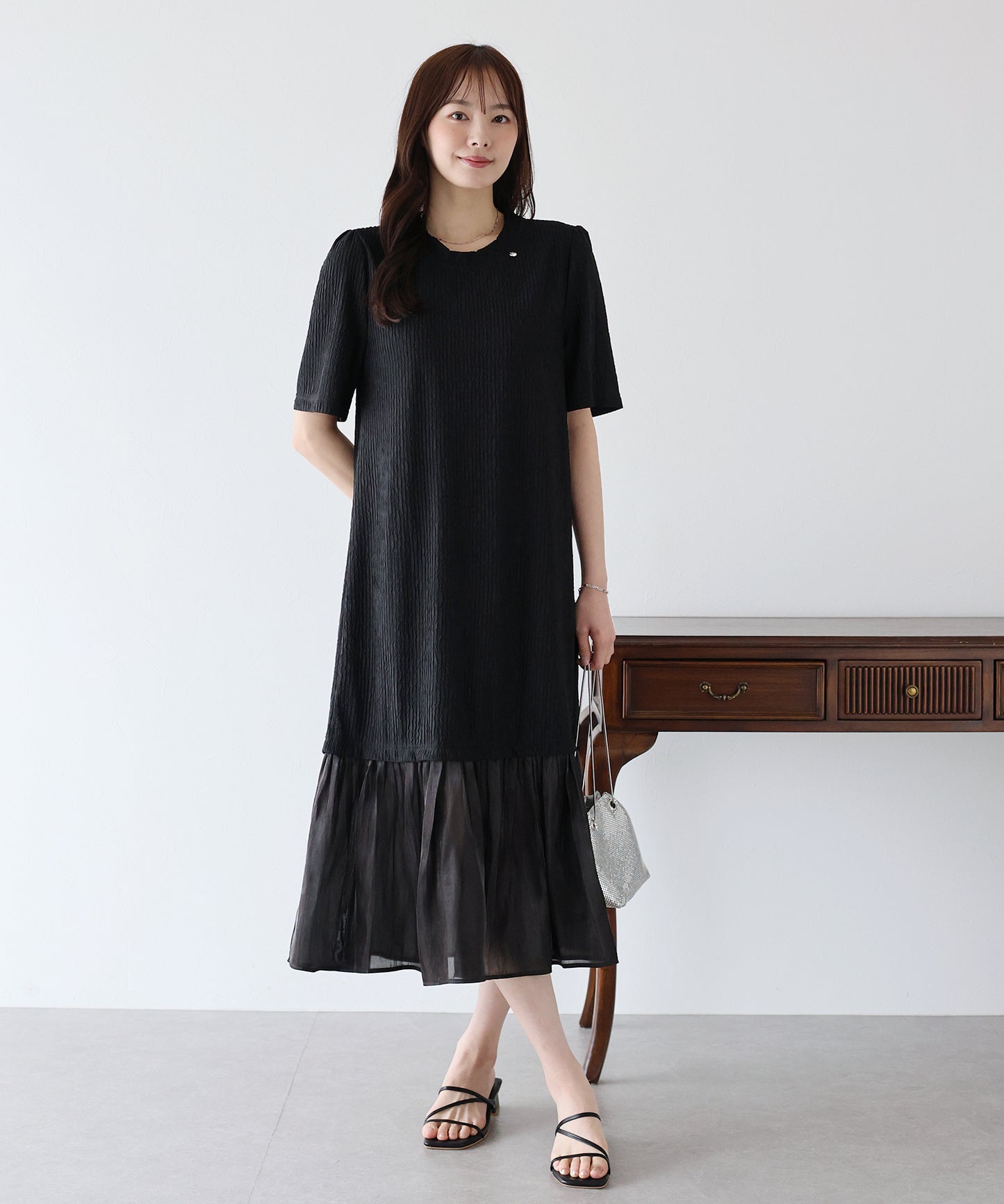 【SALE】異素材切替ティアードワンピース