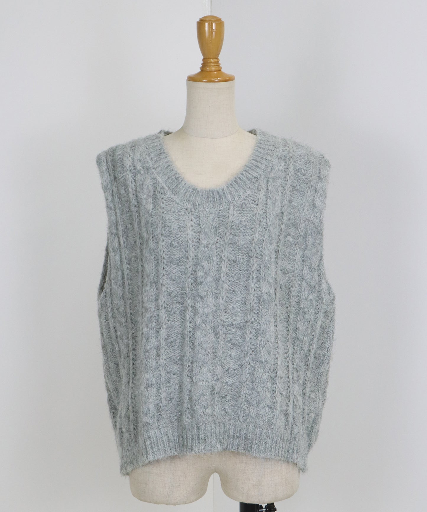 【TIME SALE】ケーブルニットベスト