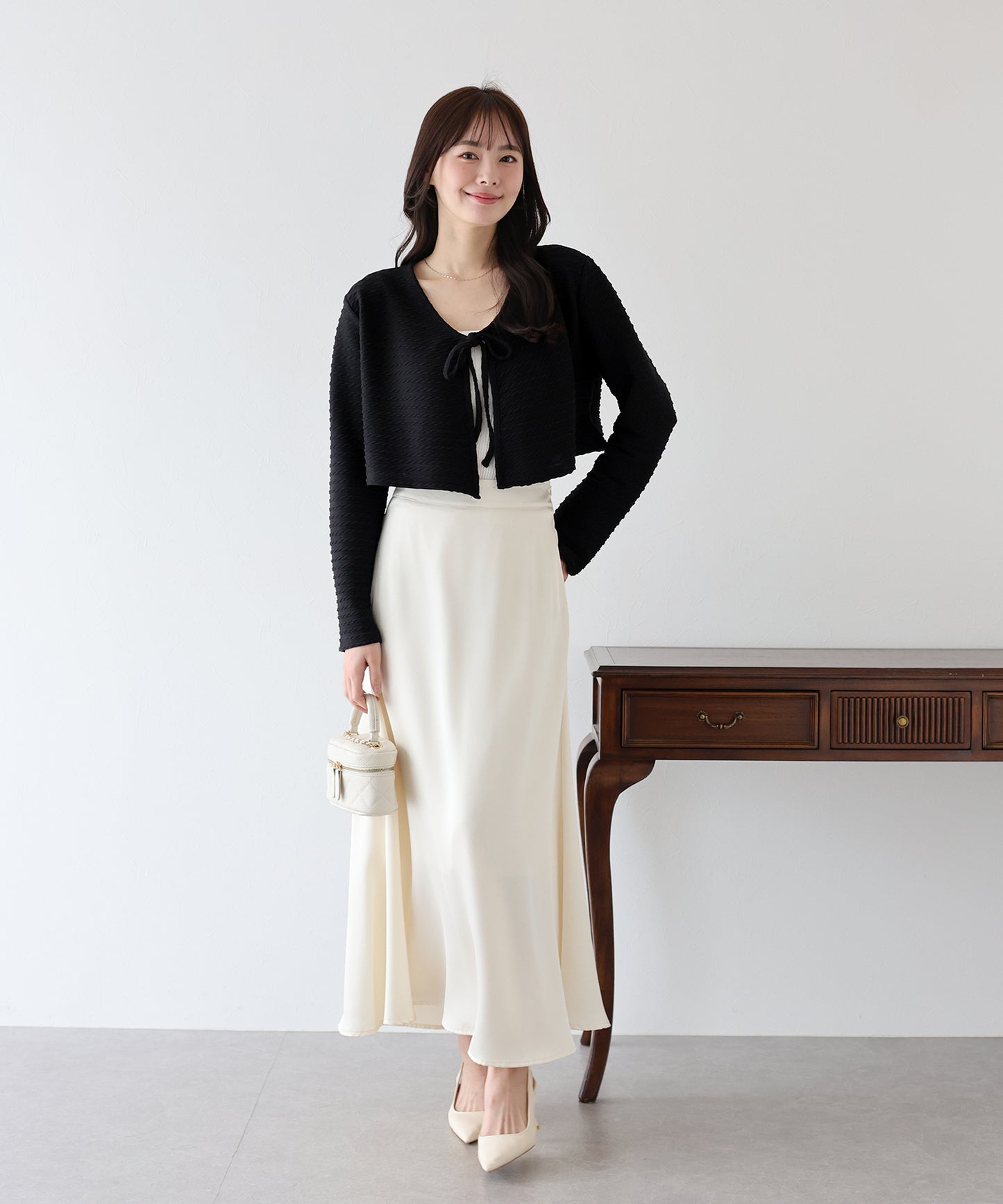 케이블 무늬 리본 가디건