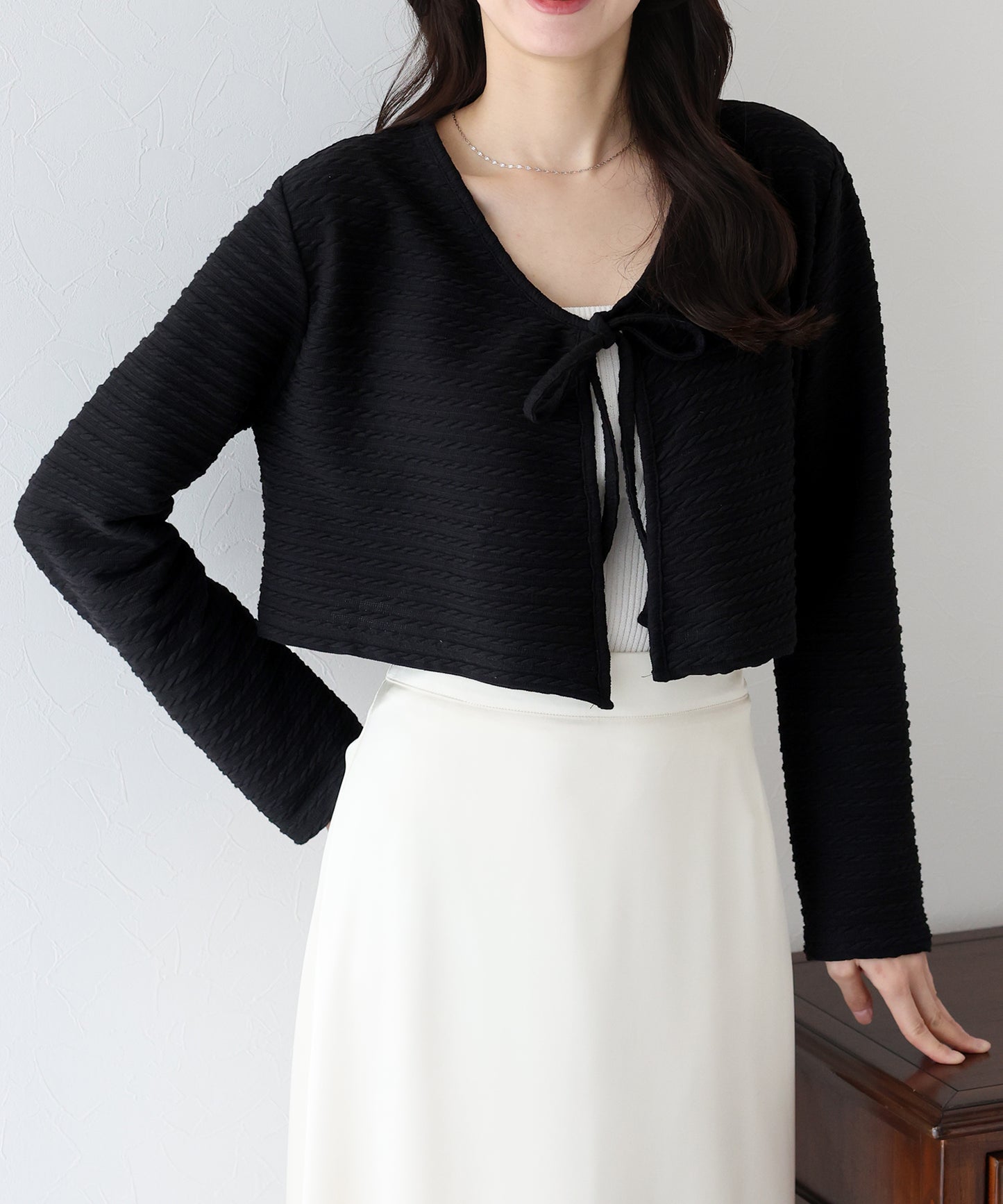 케이블 무늬 리본 가디건