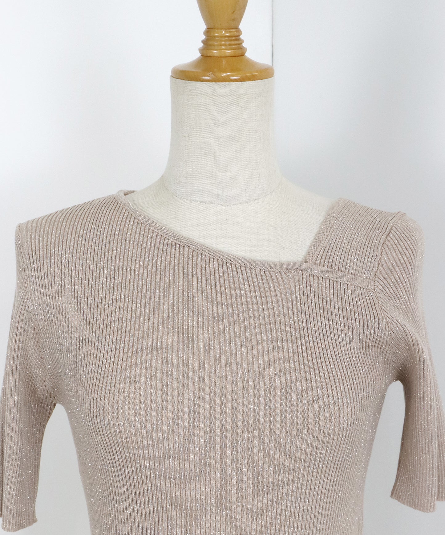 【SALE】アシメネックリブニット