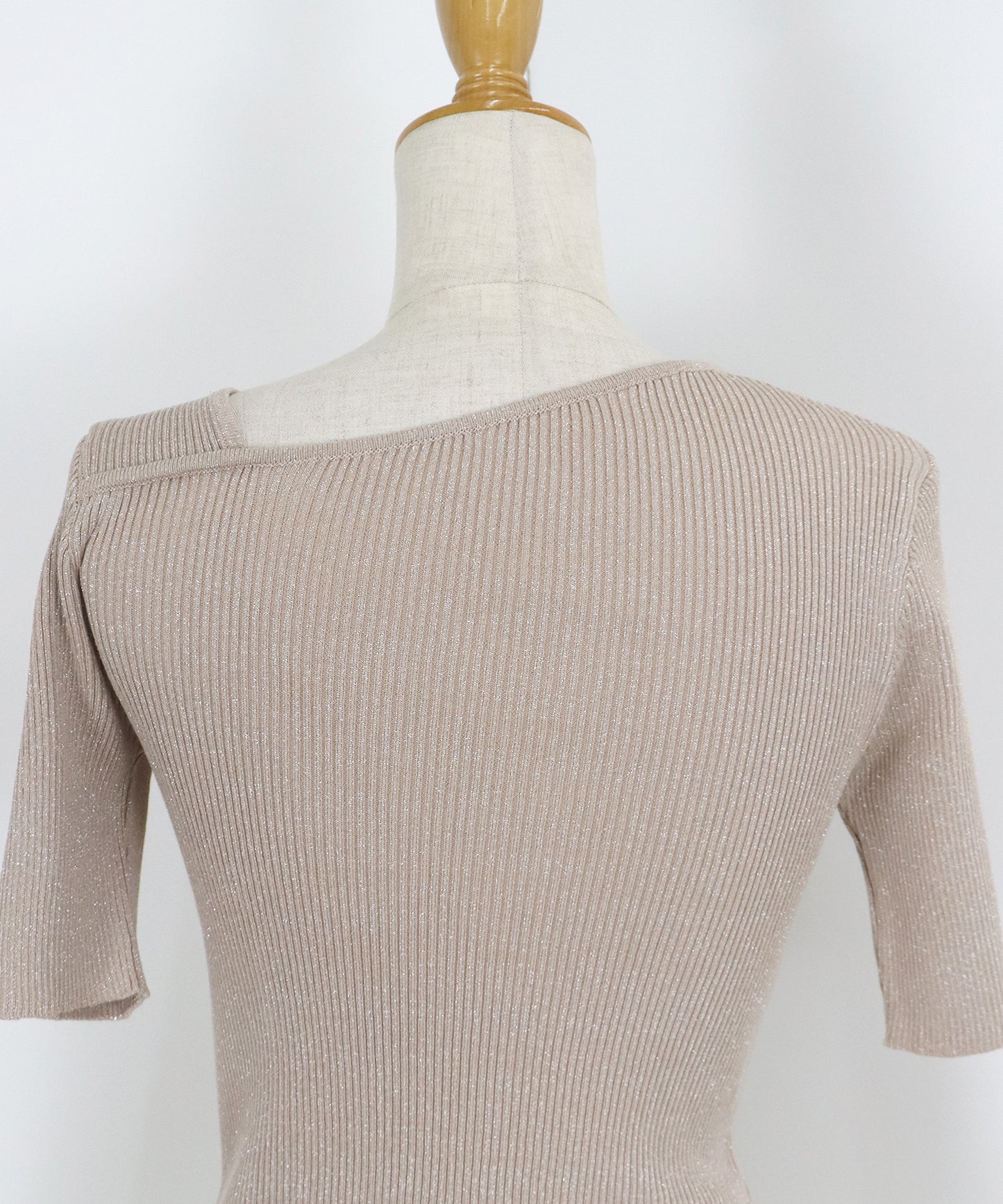 【SALE】アシメネックリブニット