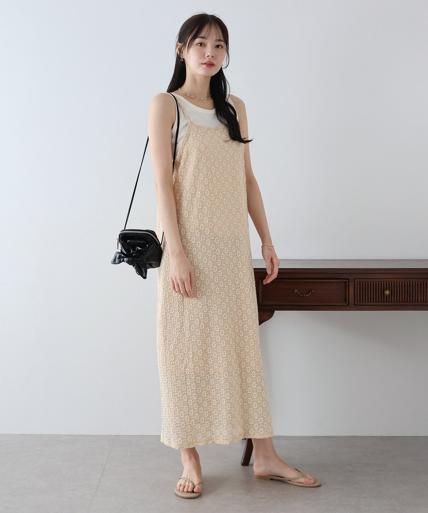 フラワーレースキャミワンピース