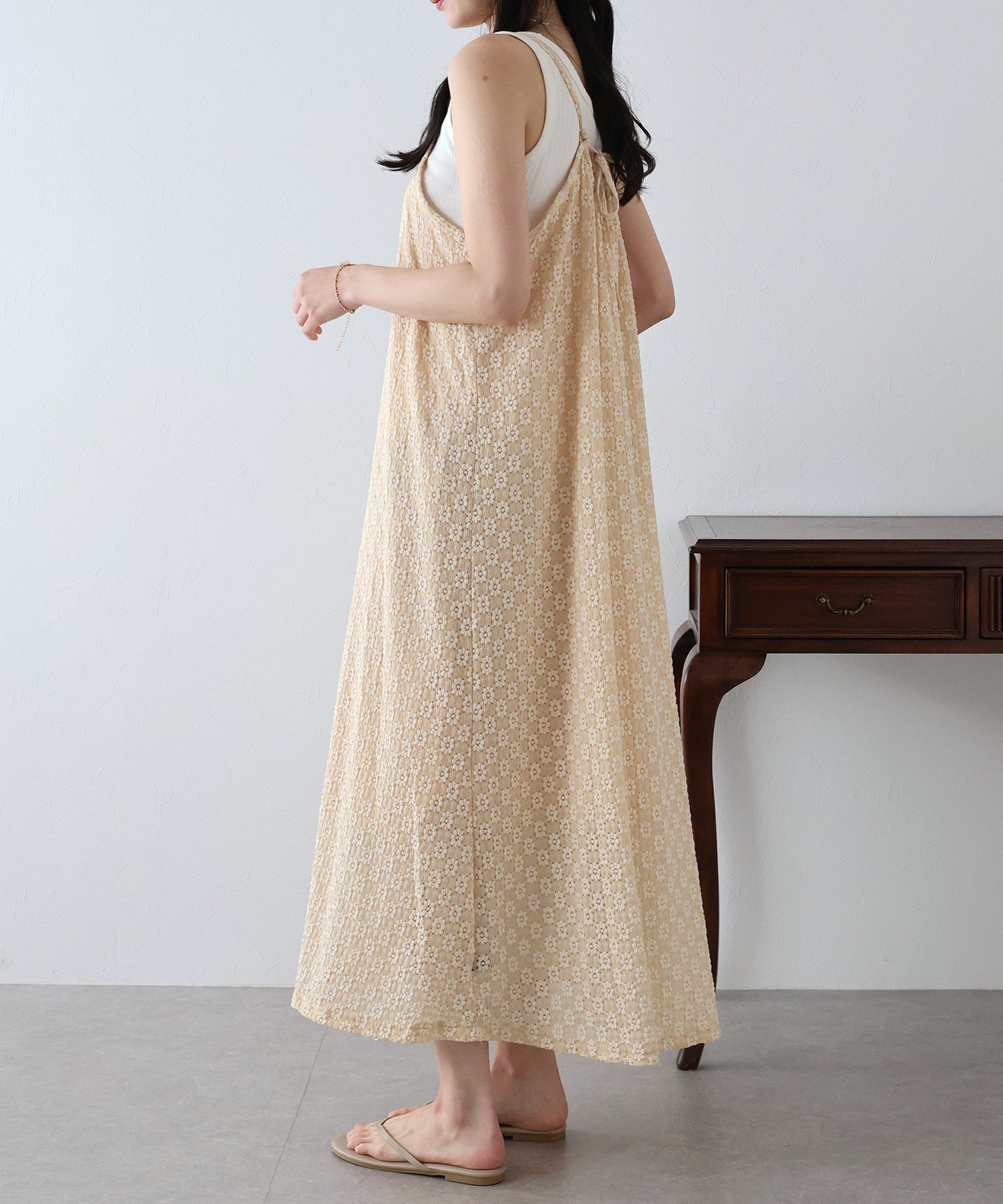 フラワーレースキャミワンピース