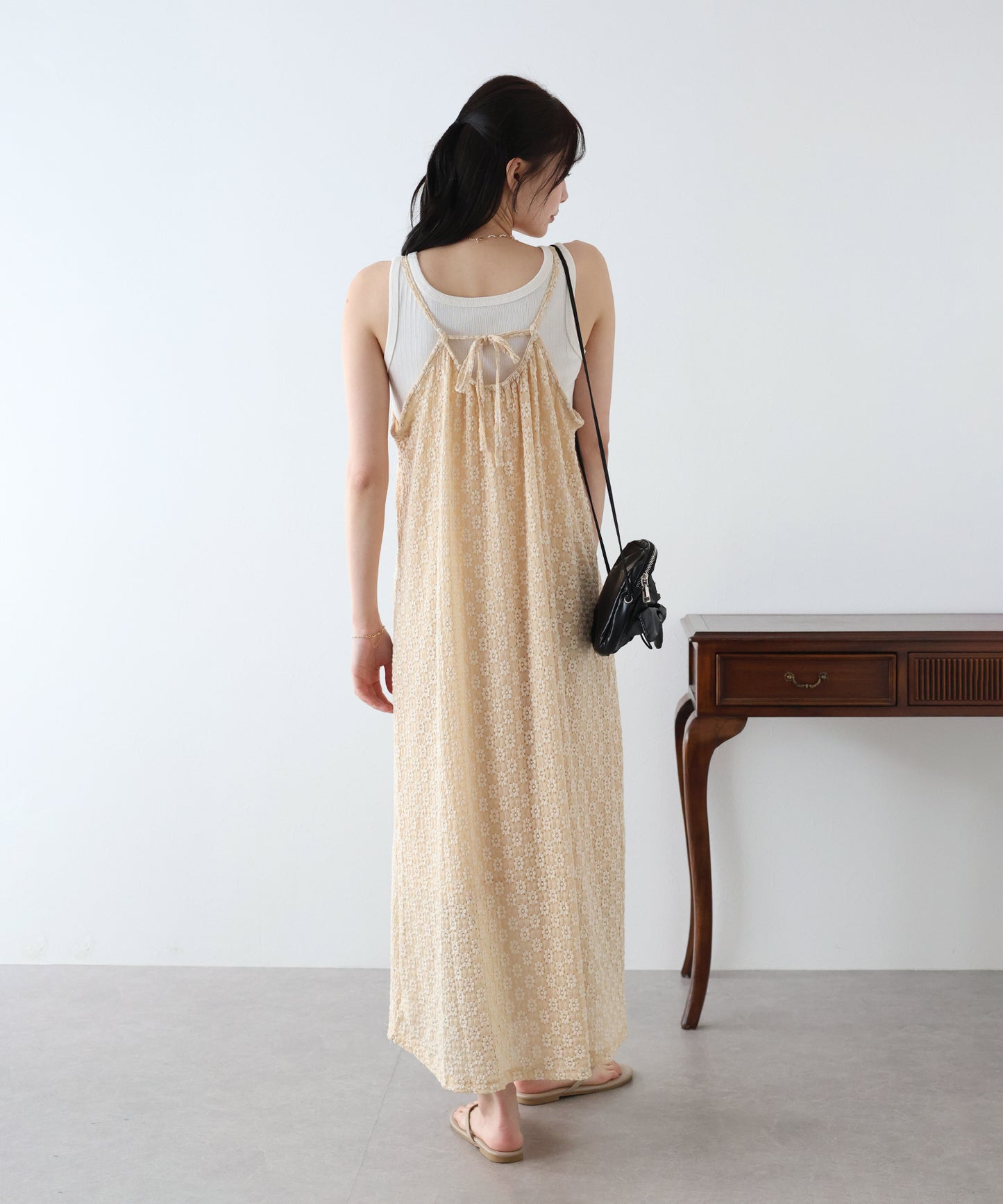 フラワーレースキャミワンピース