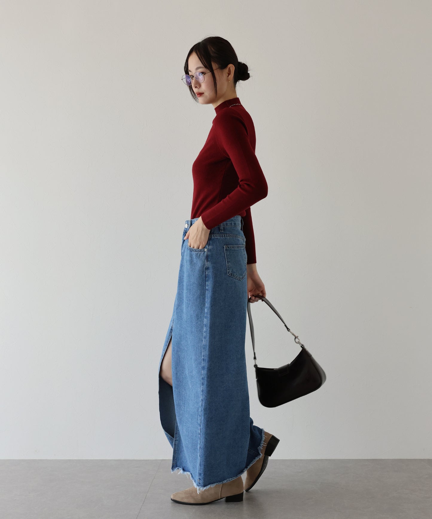 センタースリットハイウエストデニムスカート