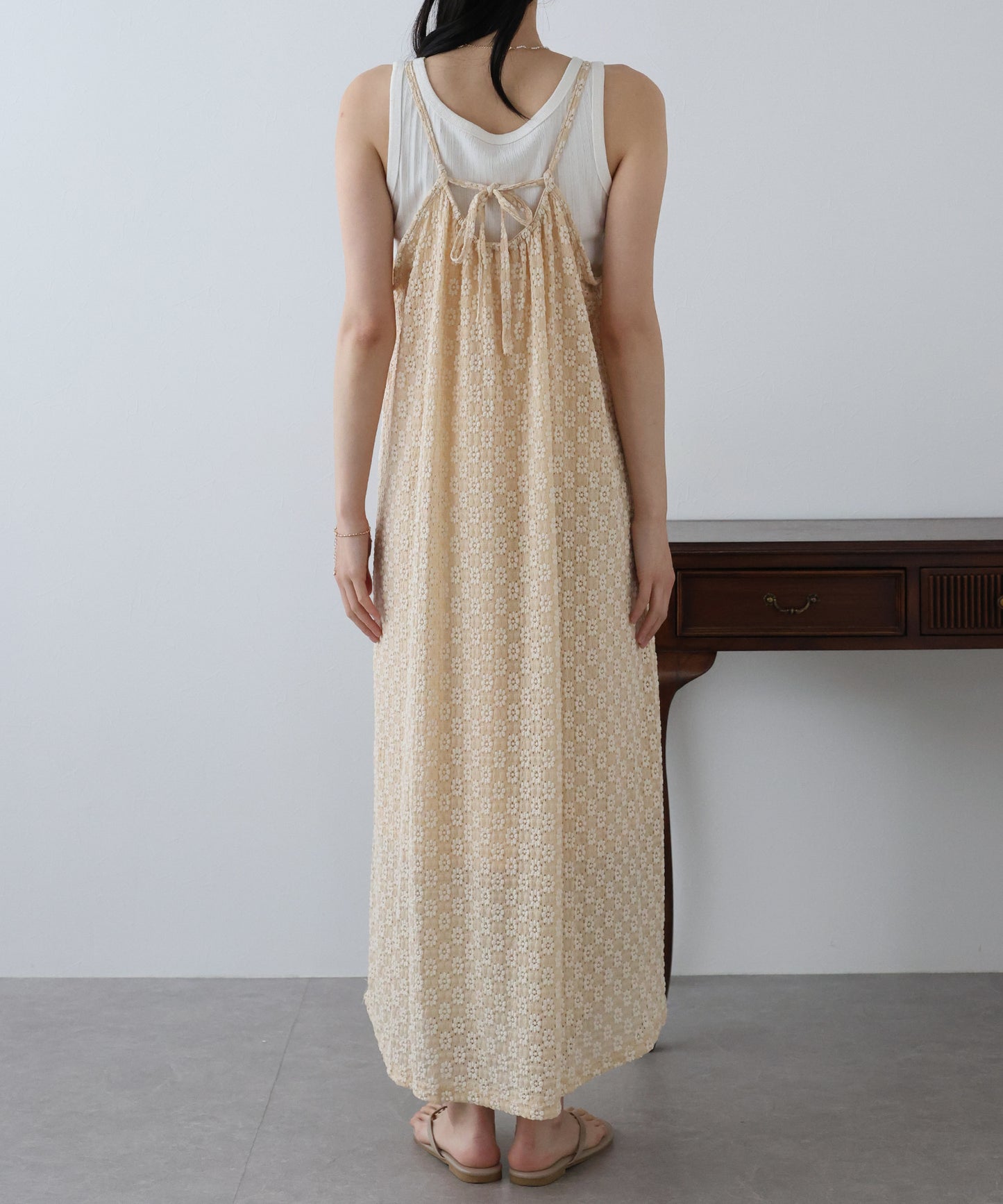 フラワーレースキャミワンピース