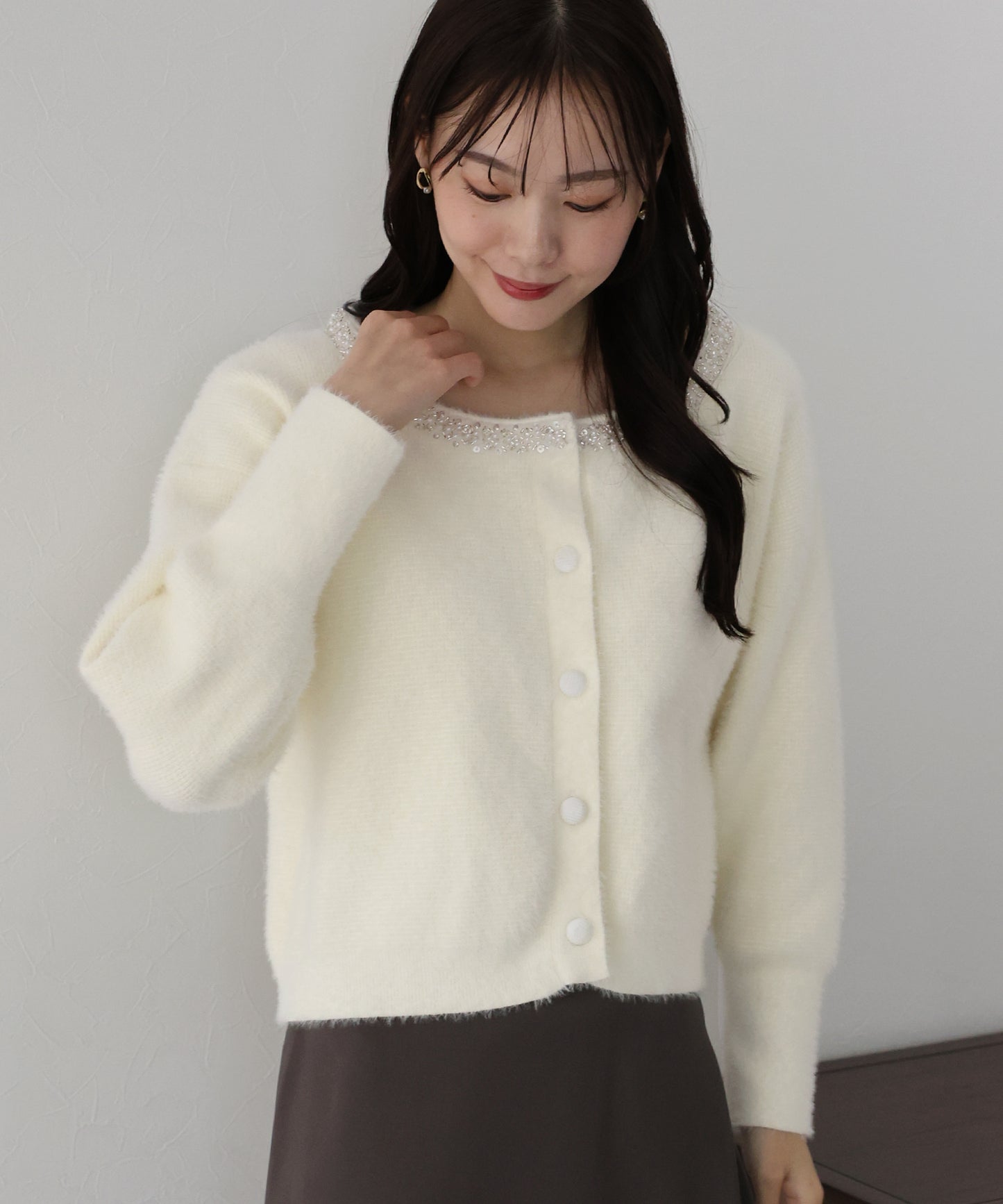 【SALE】ビジュー襟ニットカーディガン