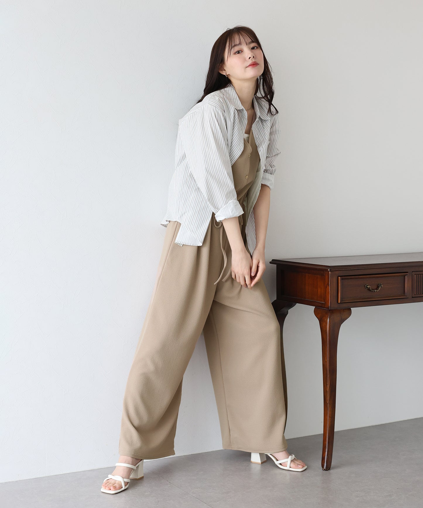 【SALE】Vネックオールインワン