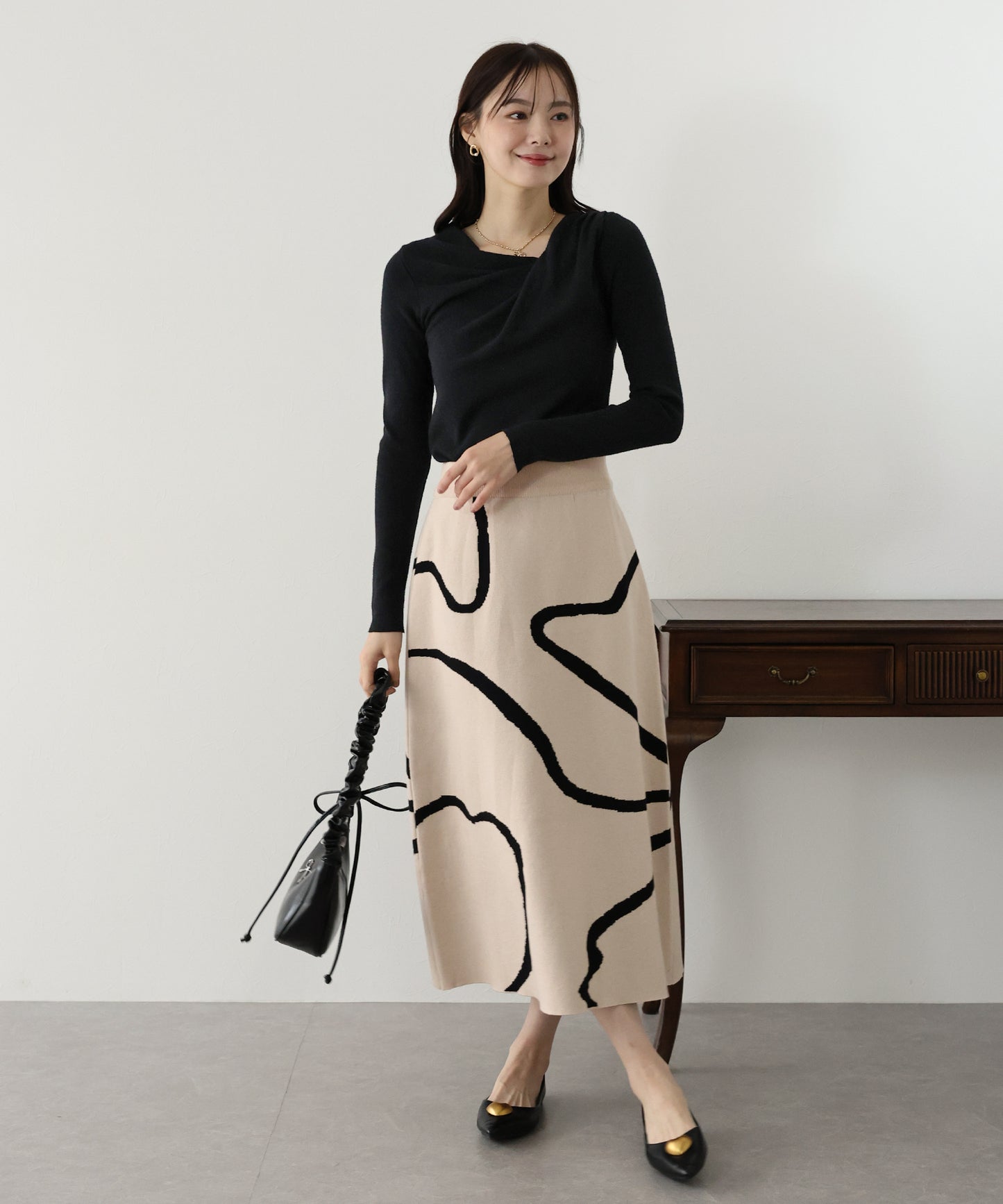 ドレープニット