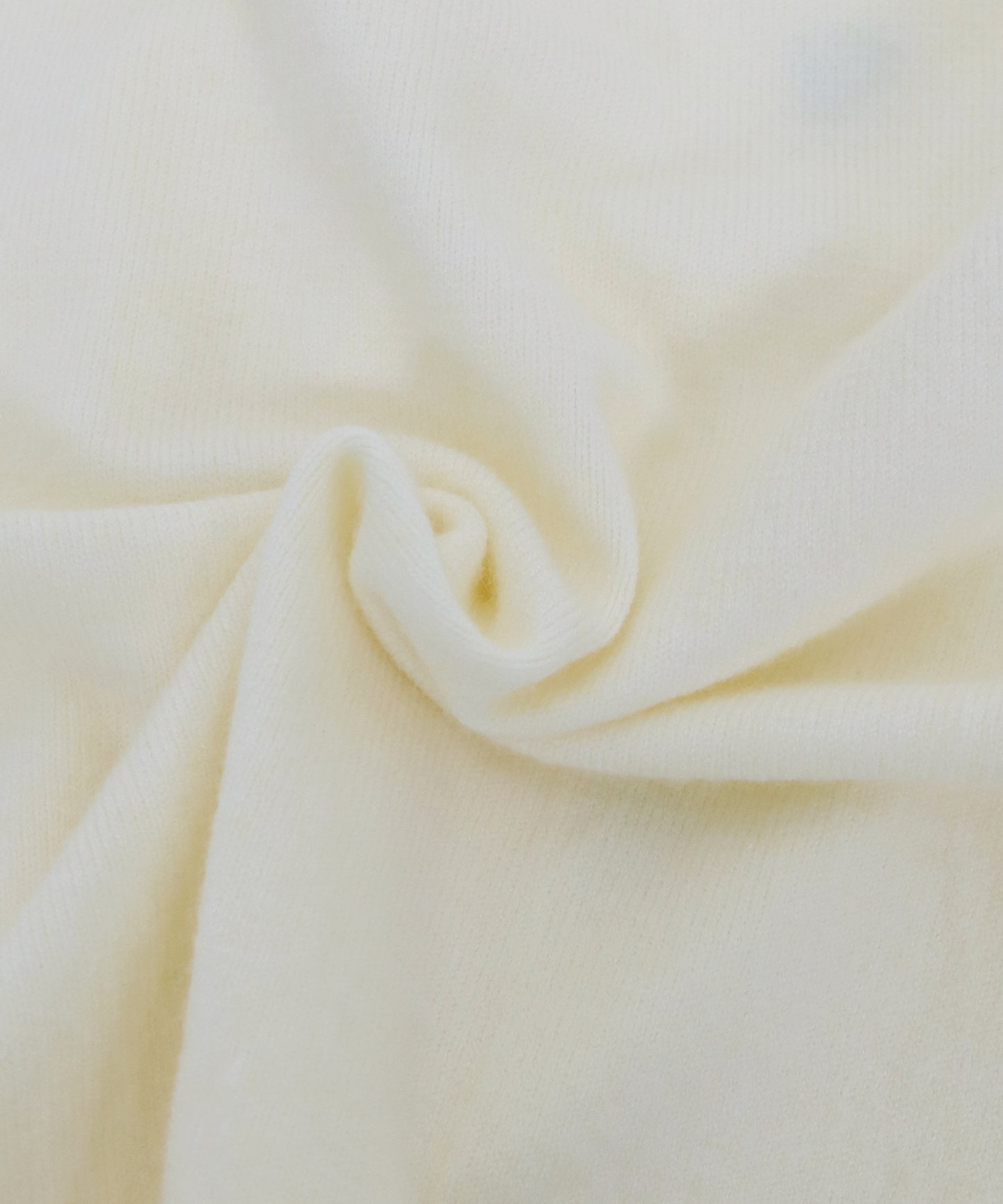 【SALE】ハート刺繍Vネックカーディガン