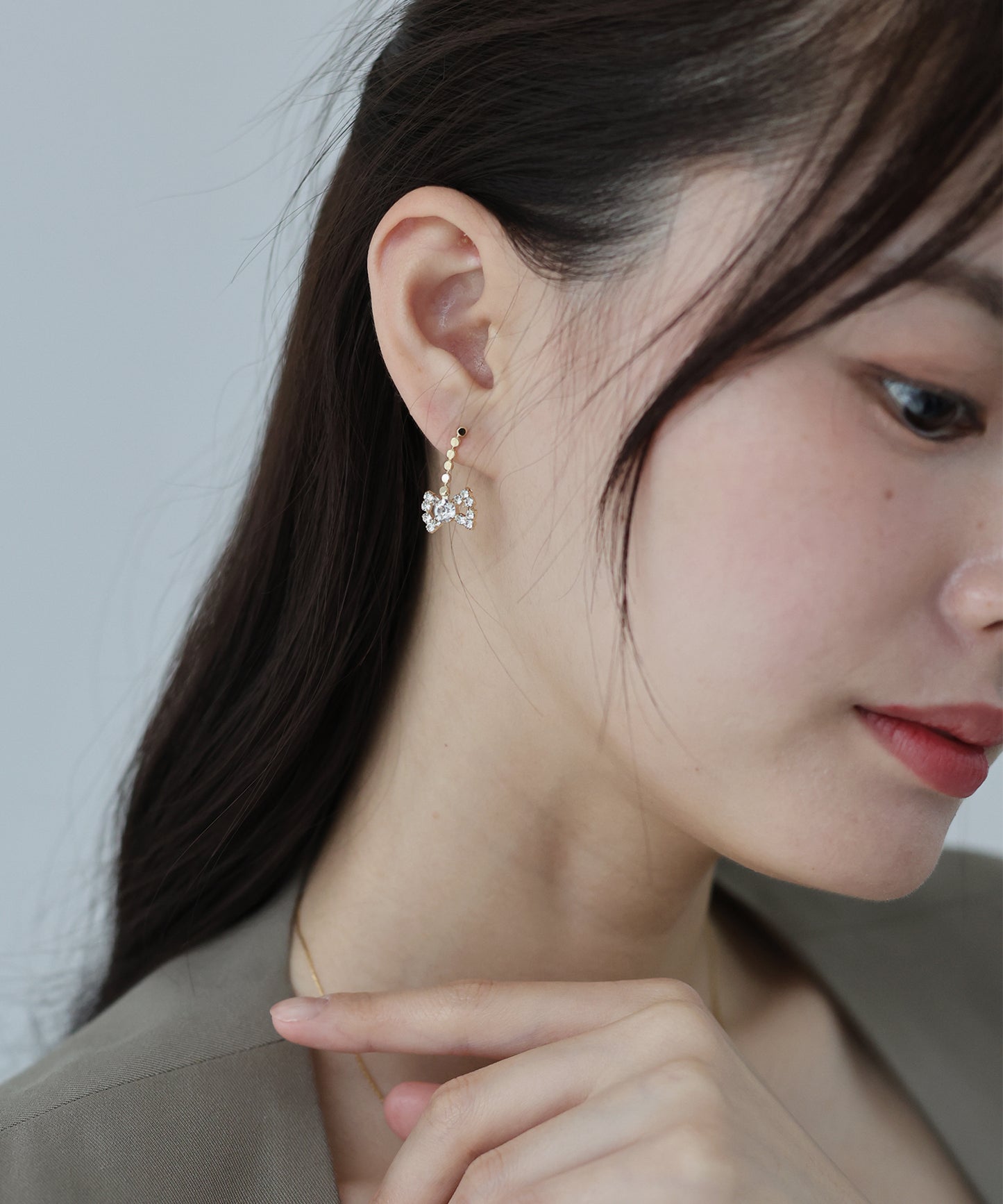 ビジューリボンペタルピアス【ネコポス】