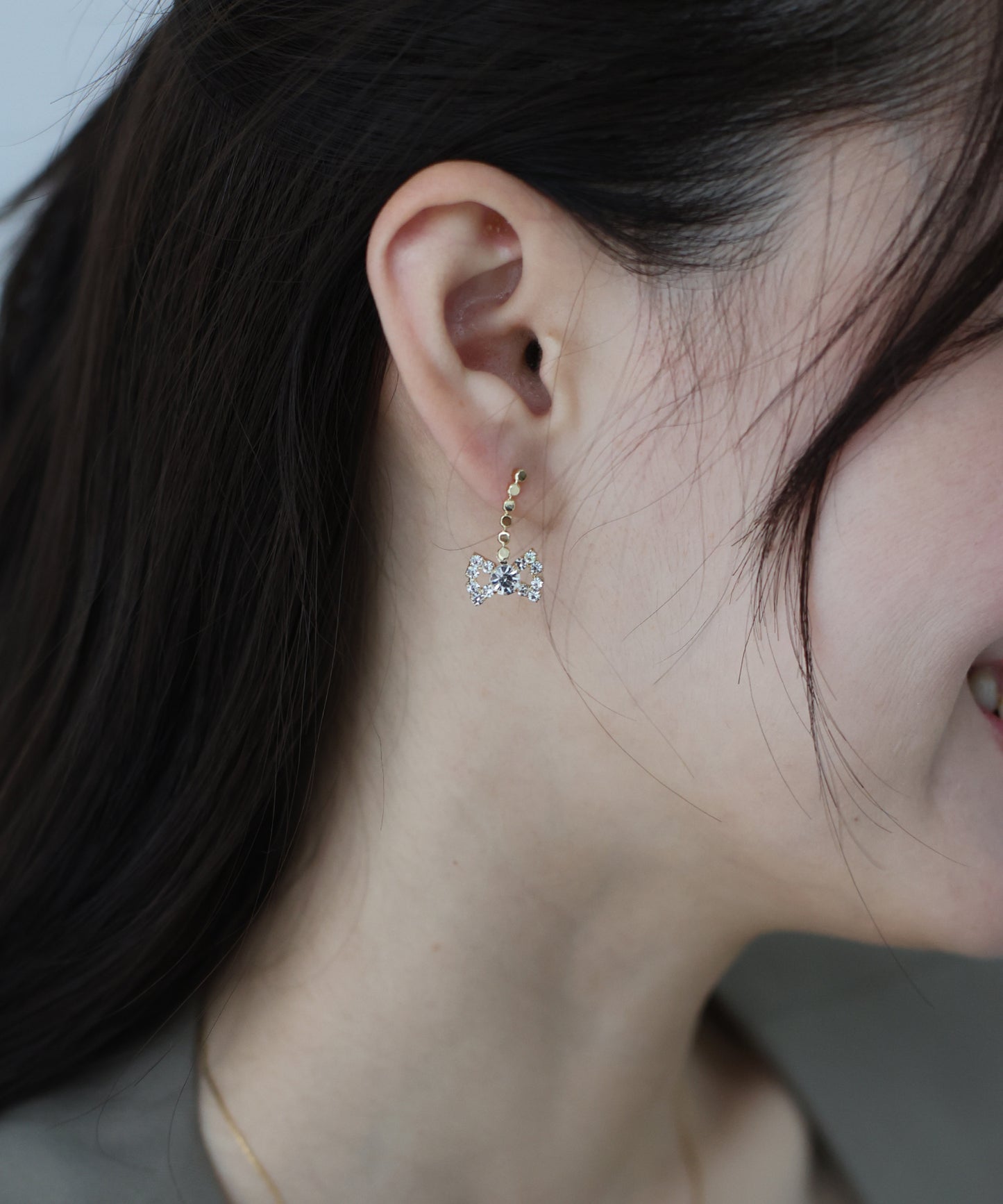 ビジューリボンペタルピアス【ネコポス】