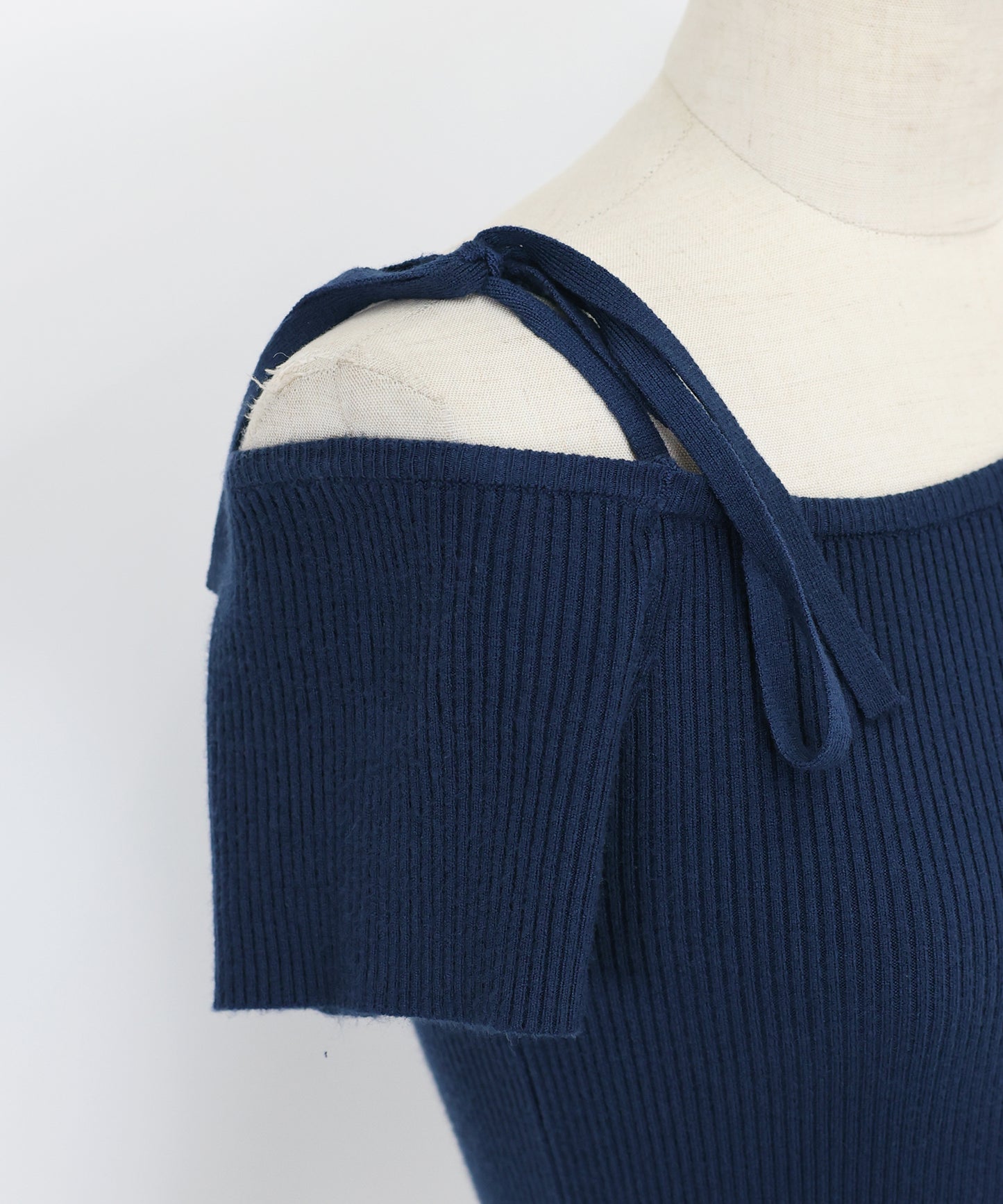 【SALE】ワンオフショルダーリボンニット【ネコポス】