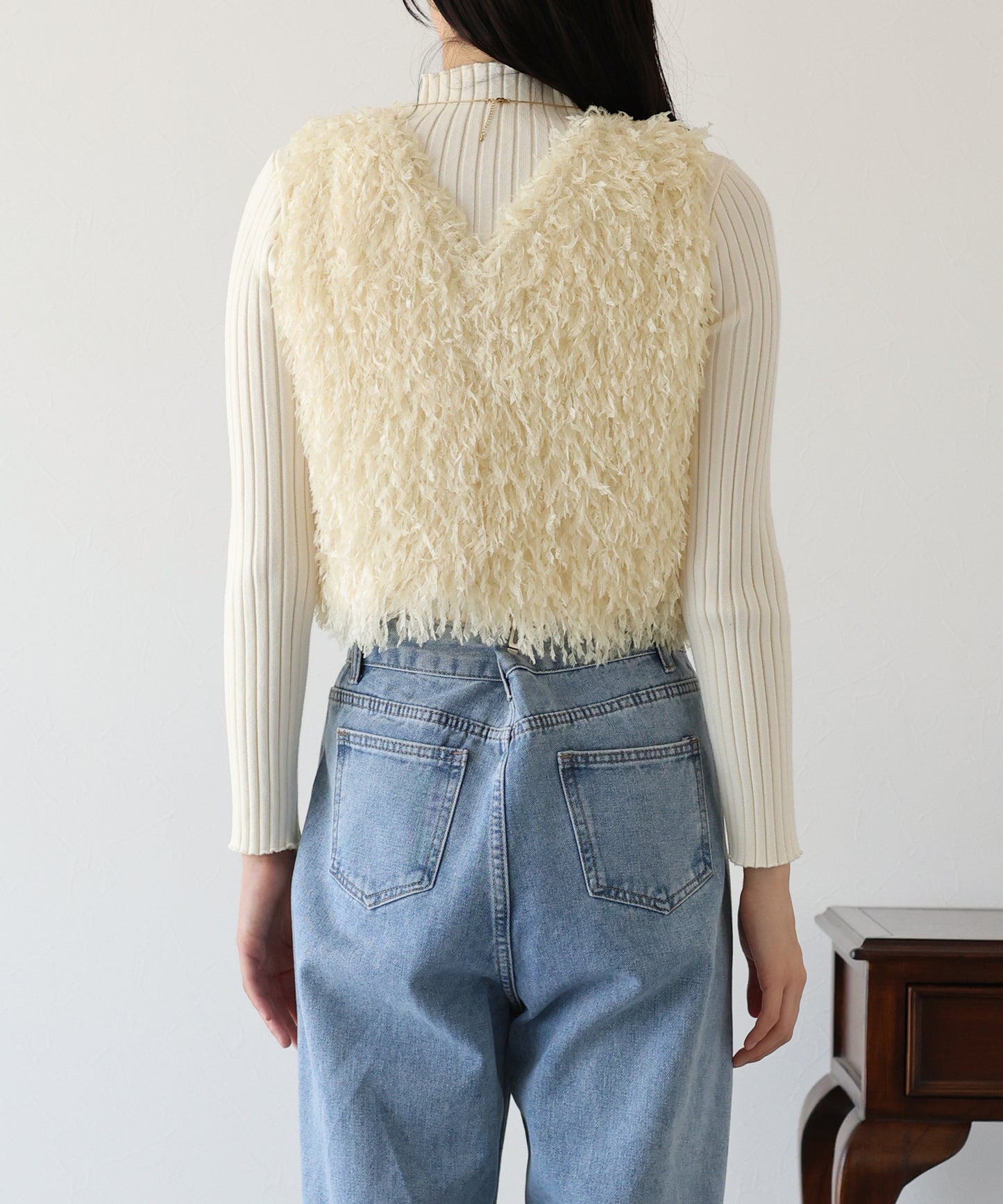 フェザーフリンジベスト