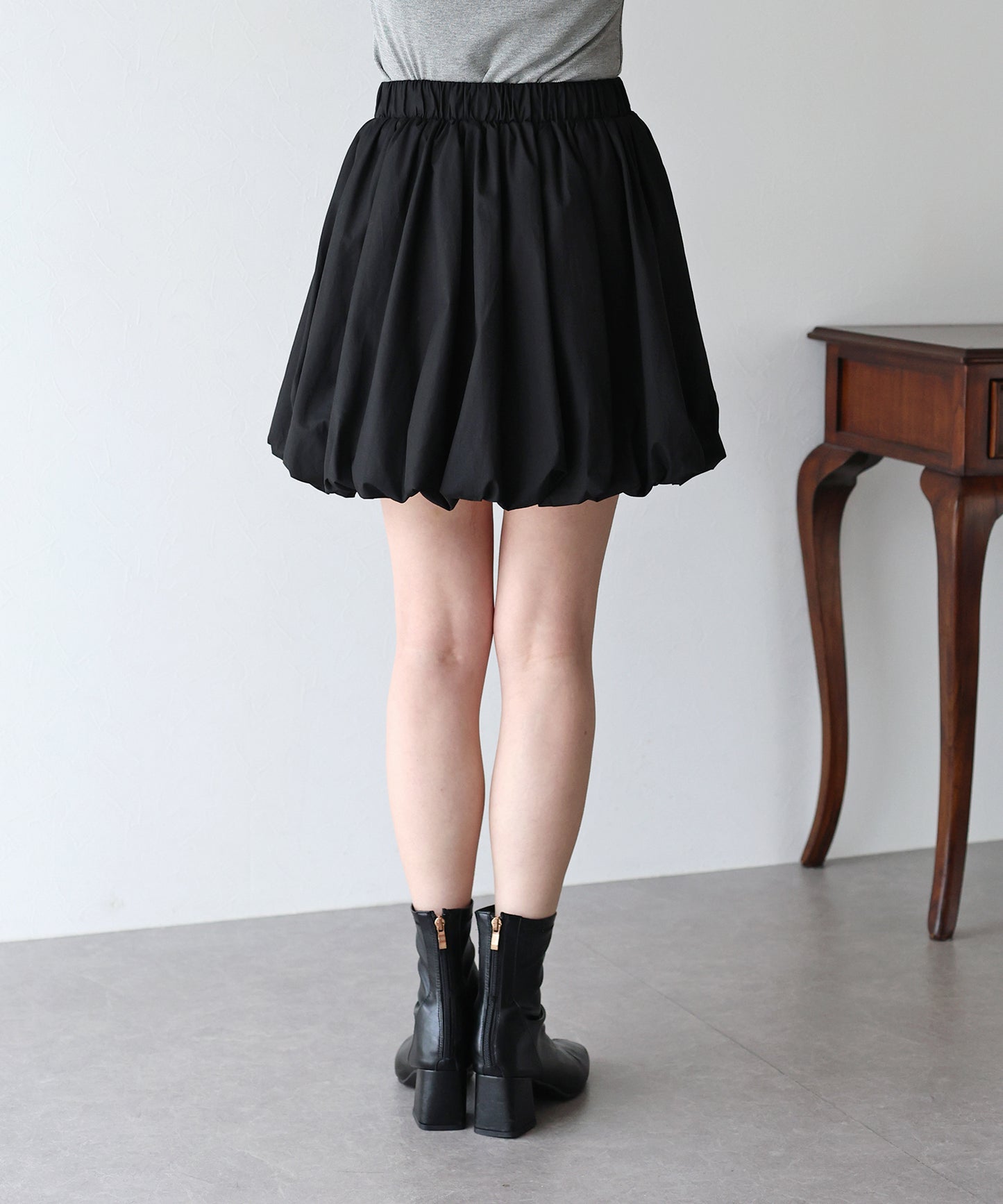 バルーンミニスカート