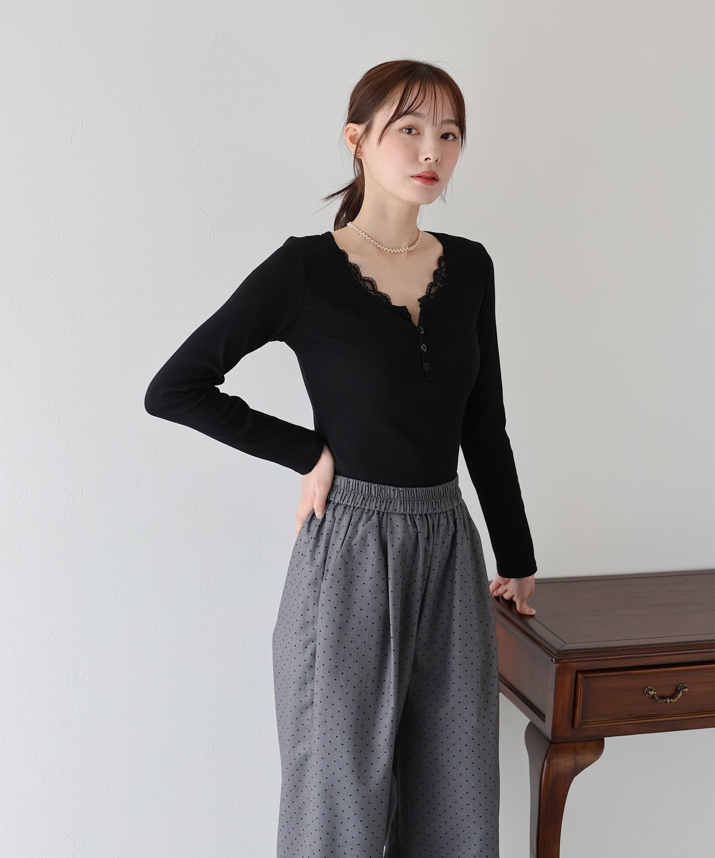 レース付ヘンリーネックカットソー【ネコポス】