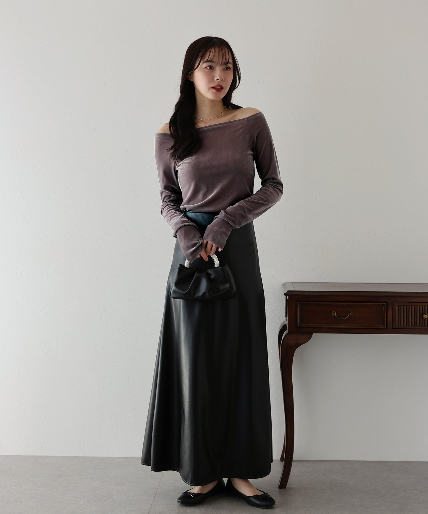 【TIME SALE】シアーベロアオフショルTシャツ【ネコポス】