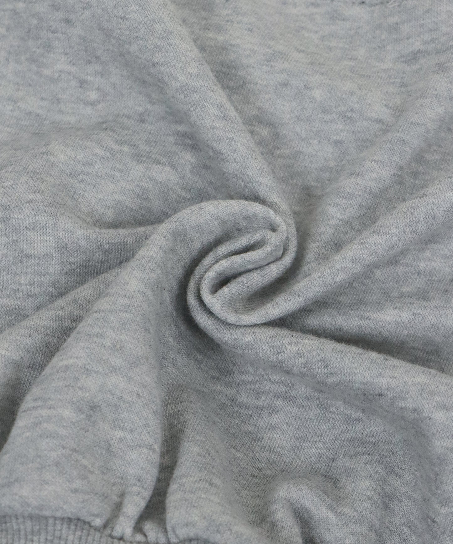 オフショルダースウェット