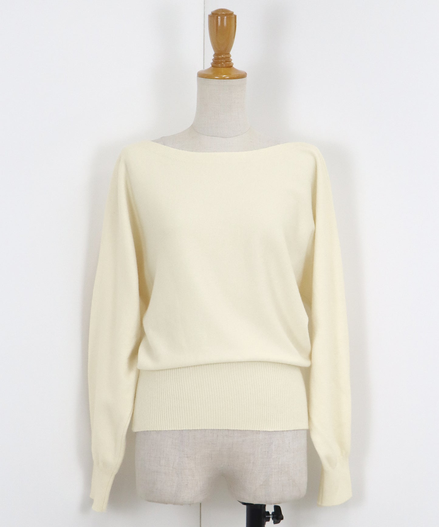 【SALE】ボートネックドルマンニット