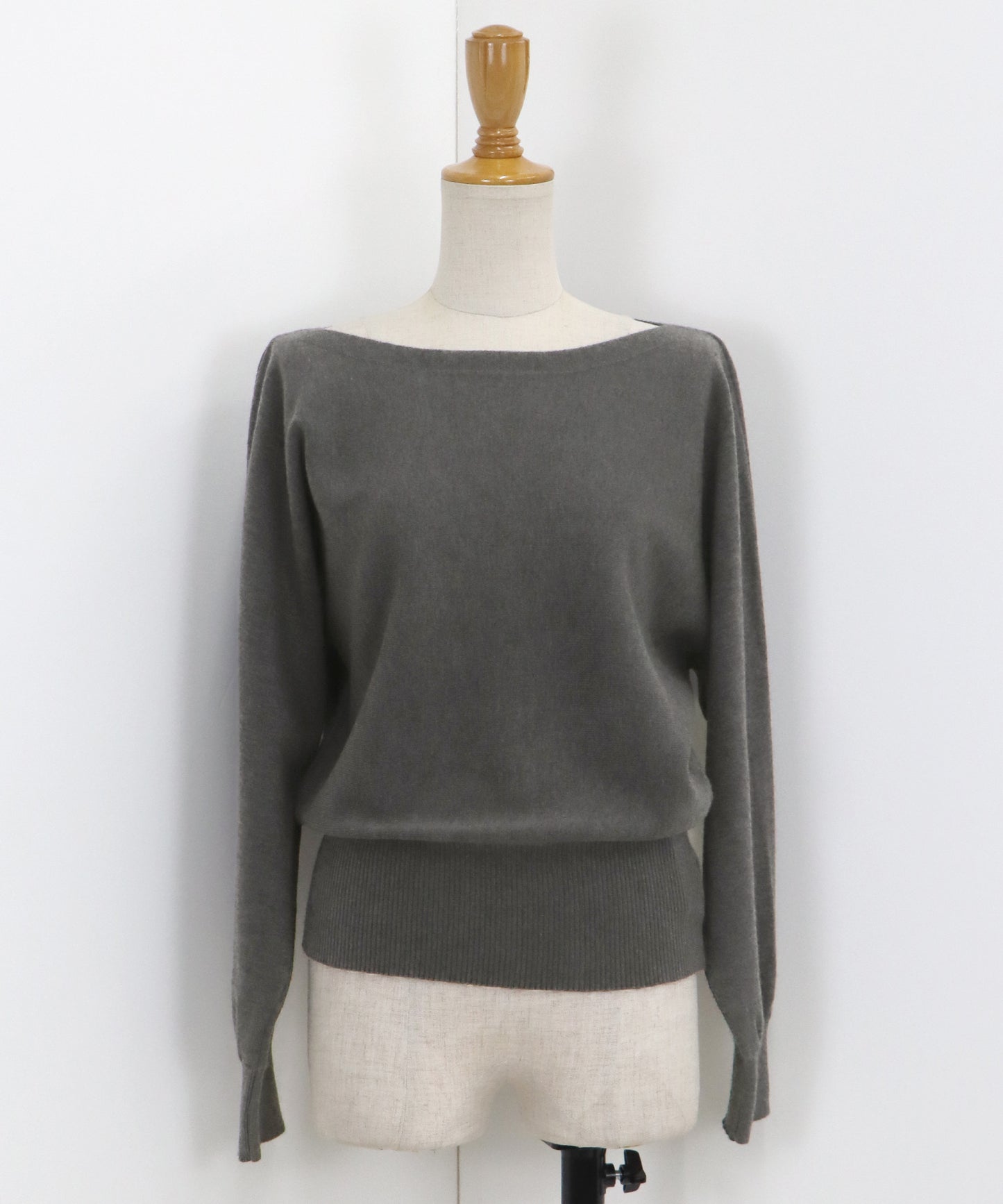 【SALE】ボートネックドルマンニット