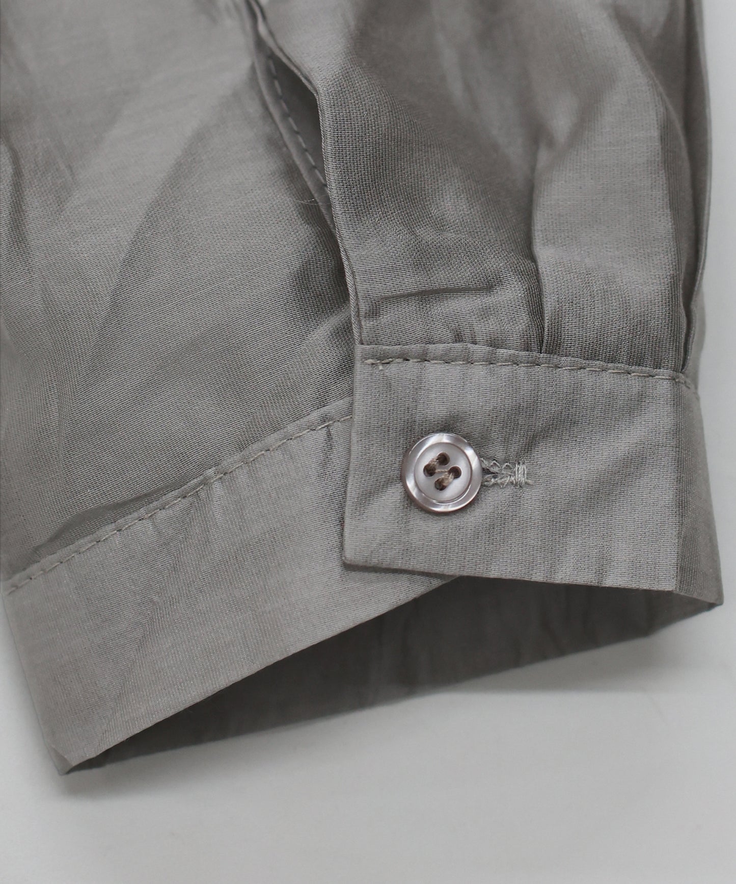 【SALE】ノーカラーシアーシャツ【ネコポス】