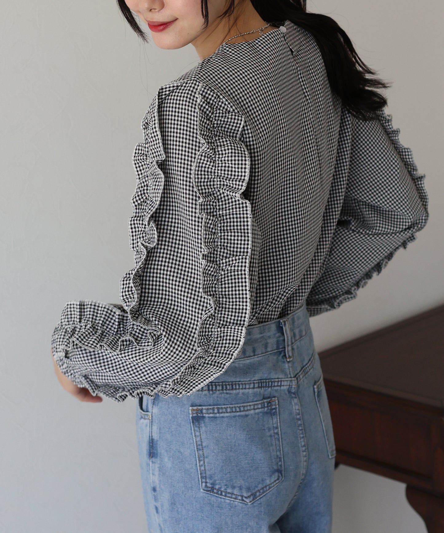 【SALE】フリルスリーブブラウス