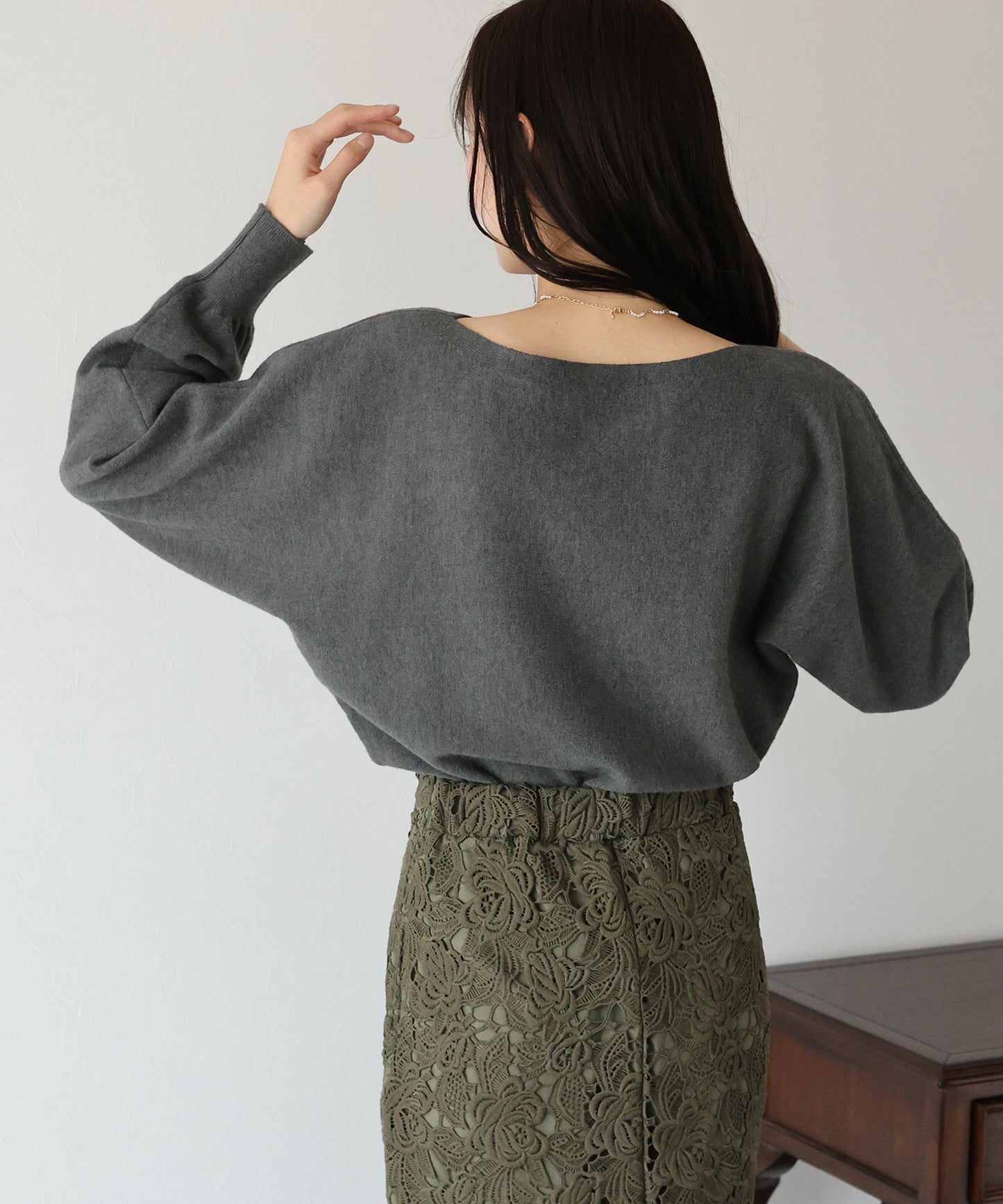 【SALE】ボートネックドルマンニット