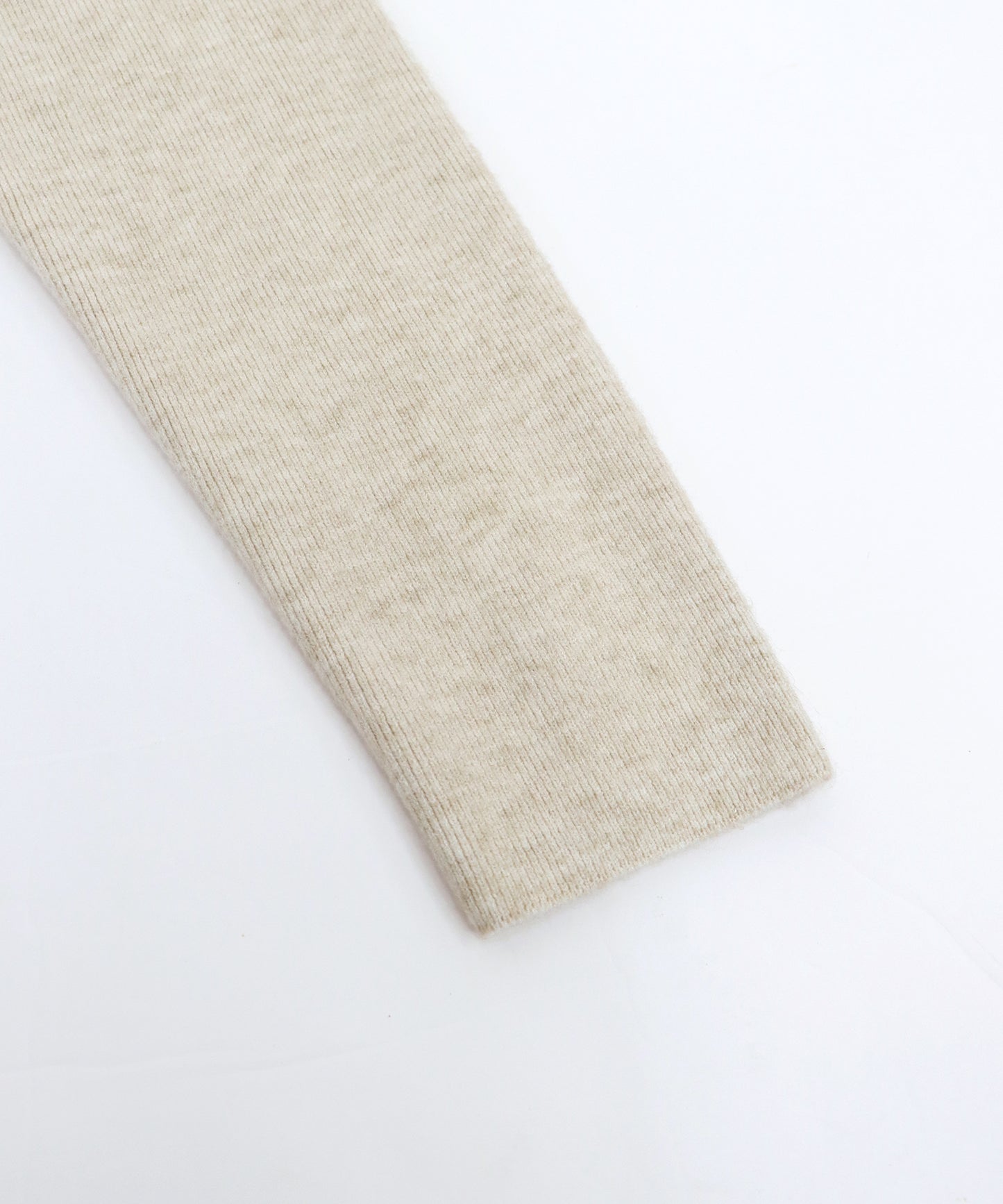 【TIME SALE】Vネックシェイプニットワンピース
