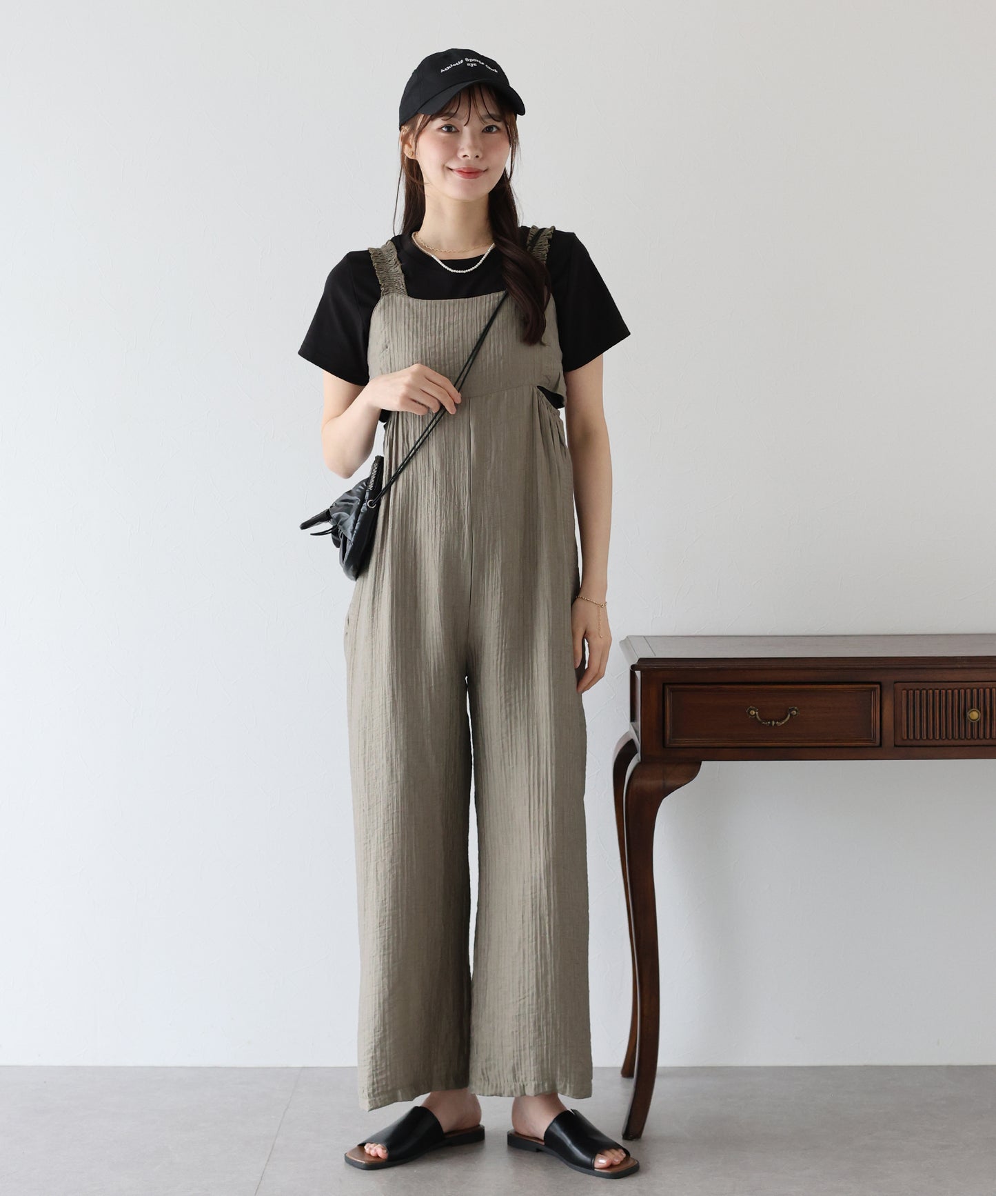【SALE】カットアウトオールインワン
