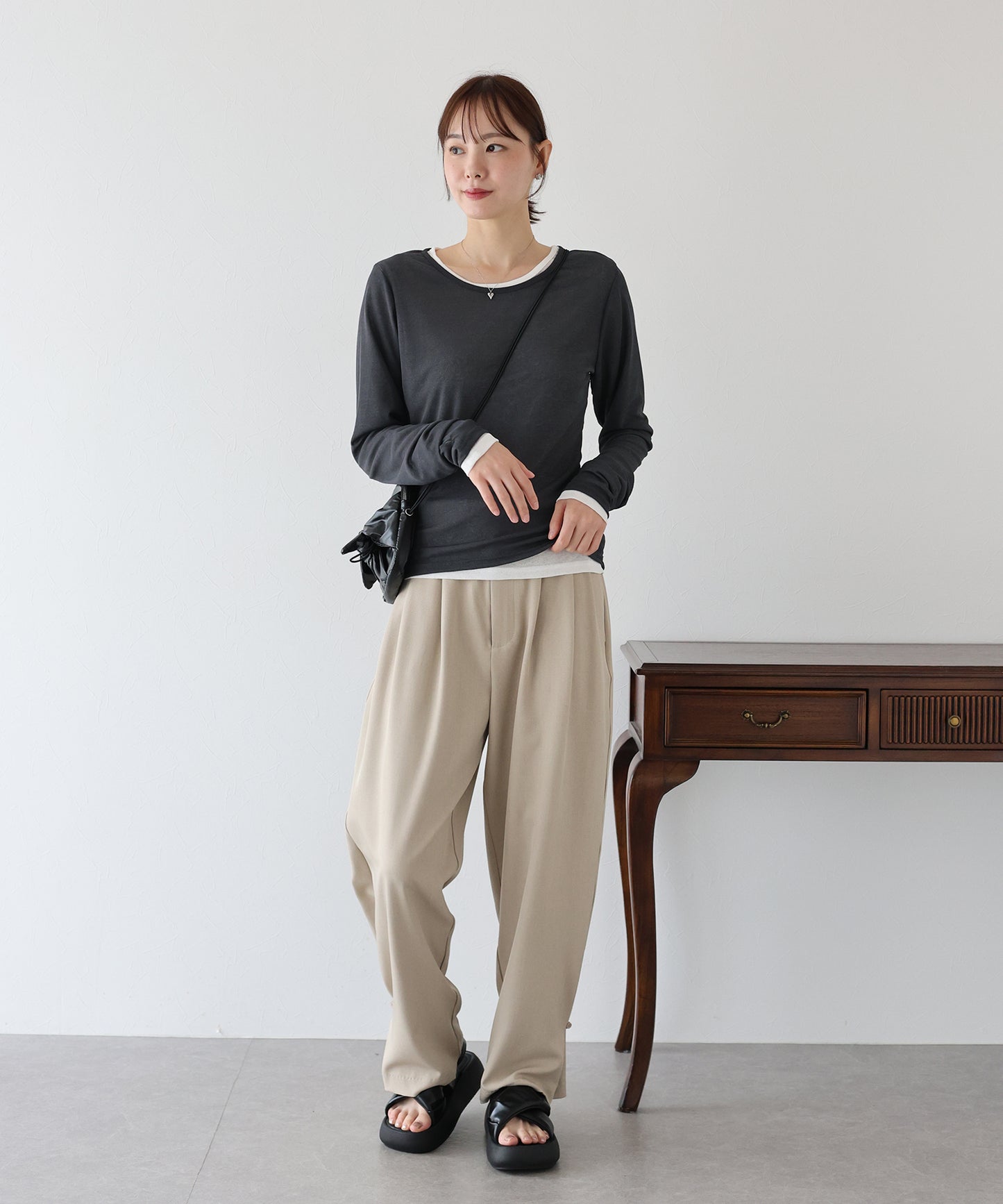 【TIME SALE】クルーネックシアートップス【ネコポス】