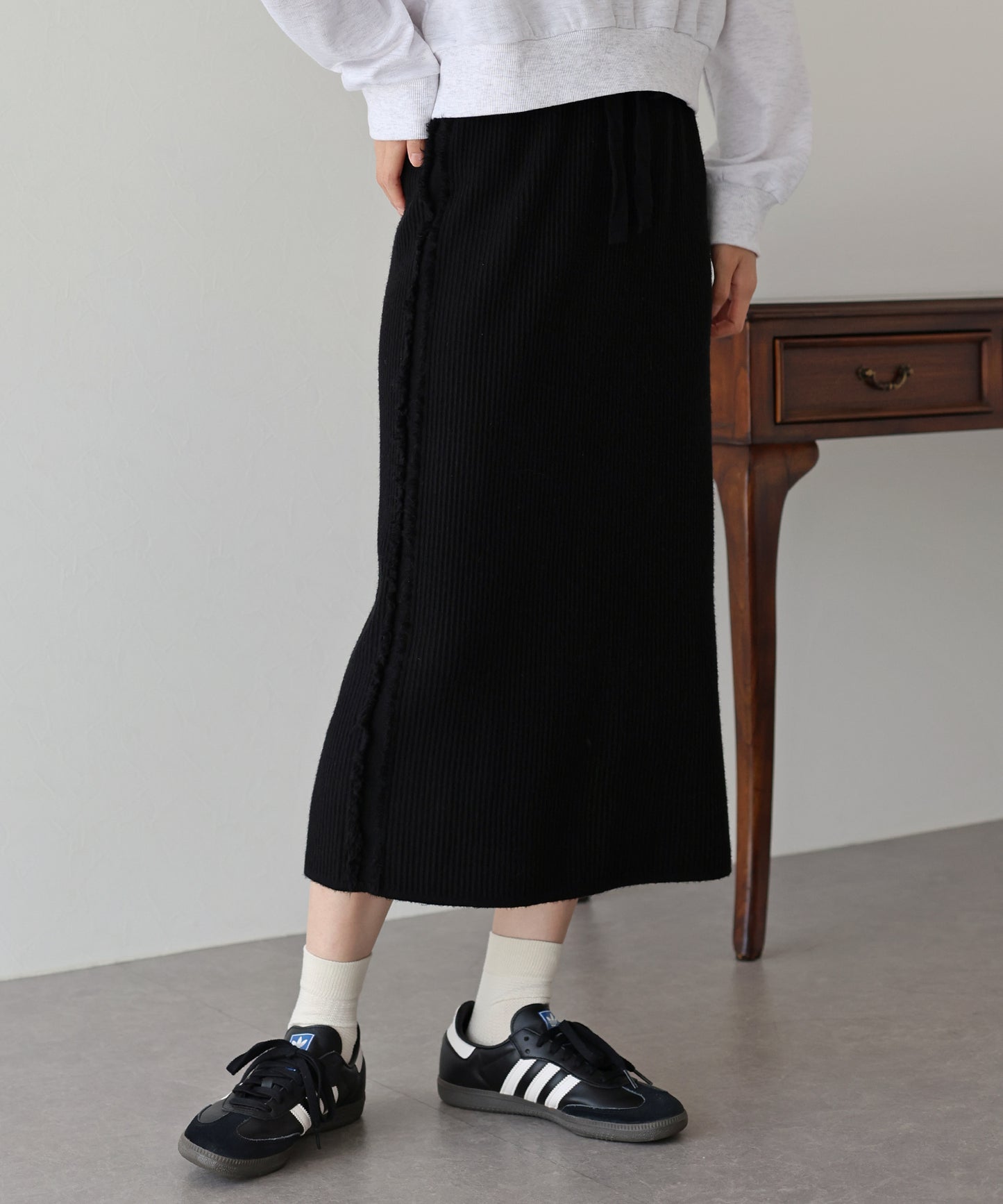 フリンジニットスカート