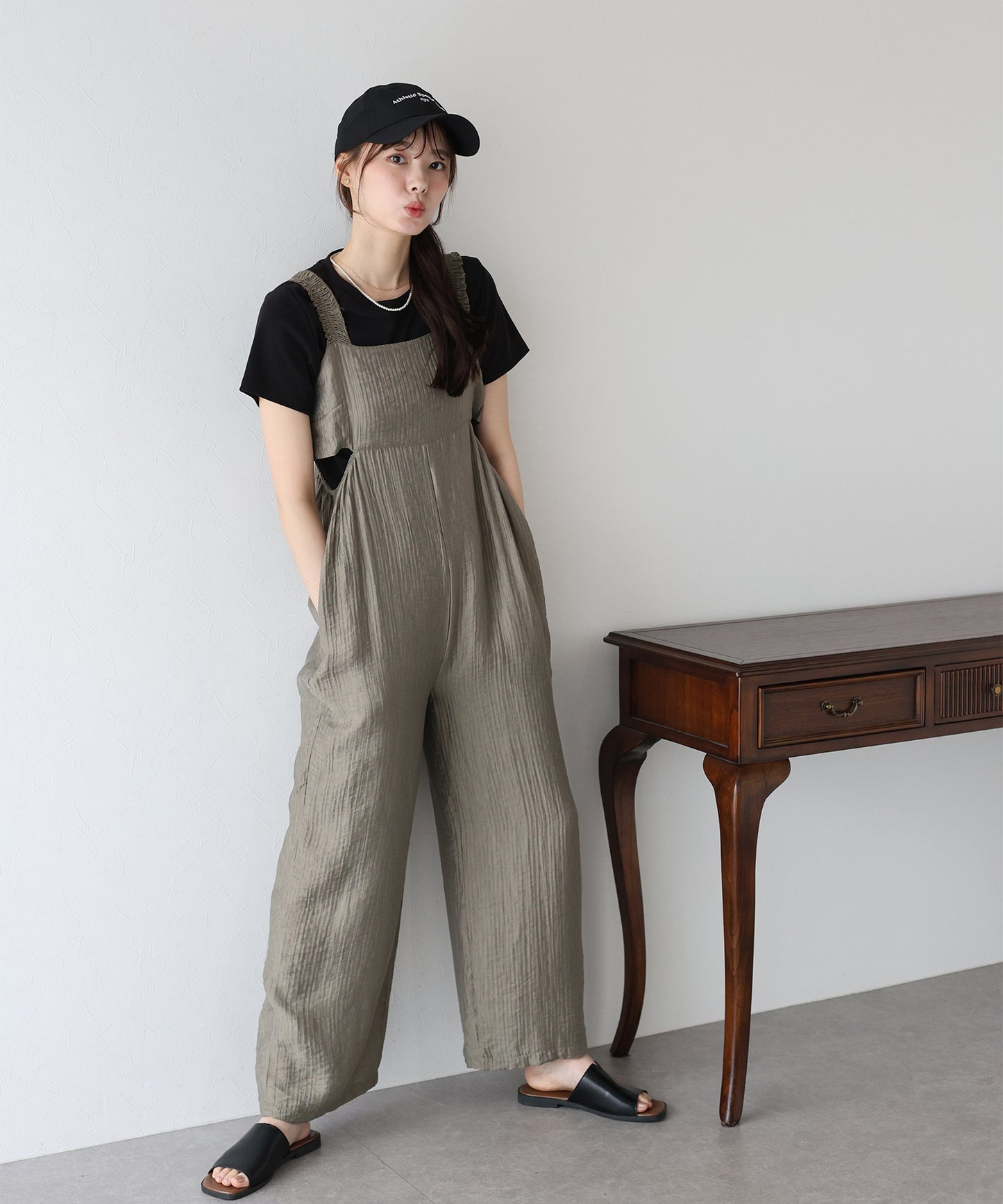 【SALE】カットアウトオールインワン