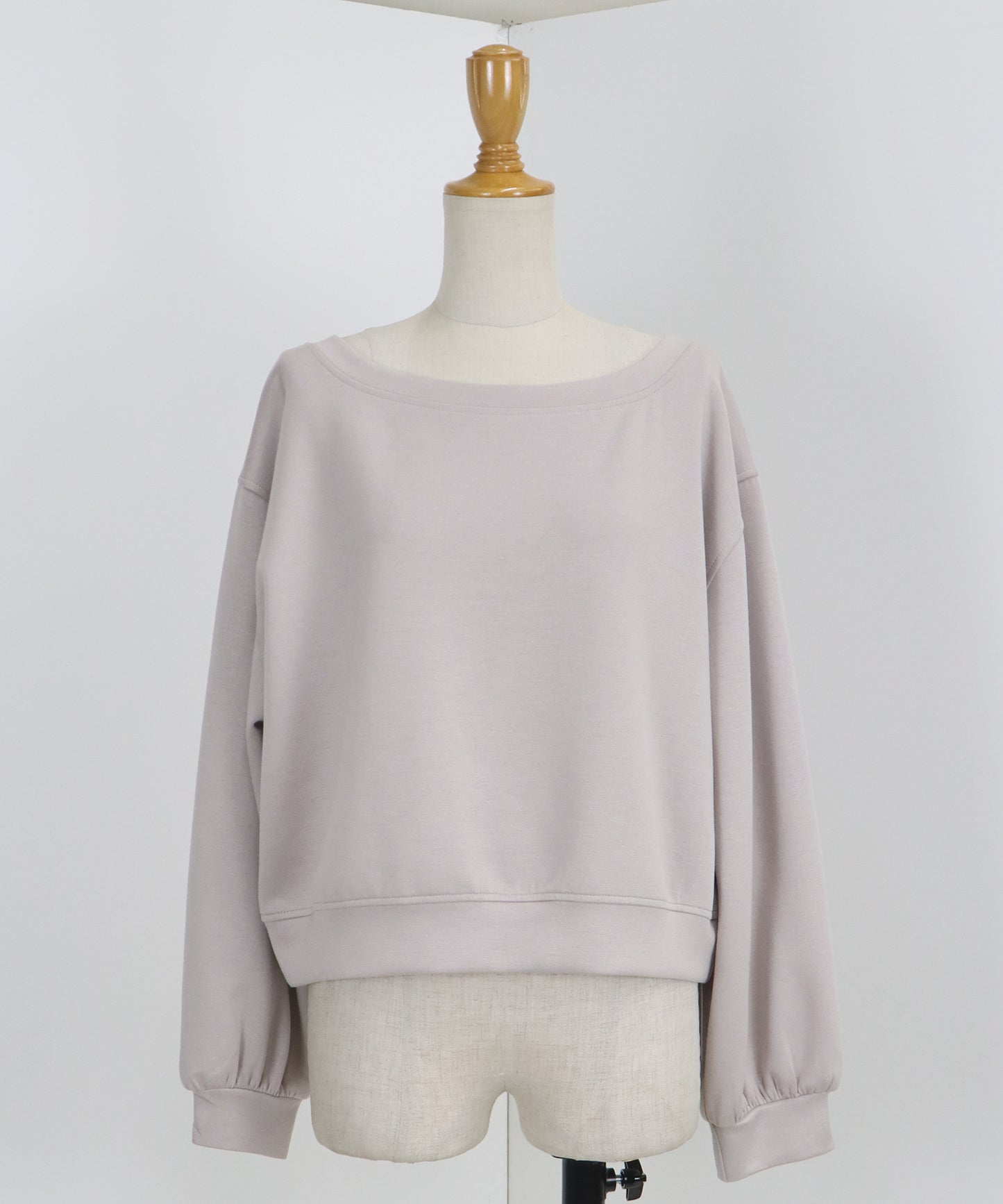 【SALE】オフショルダースウェット