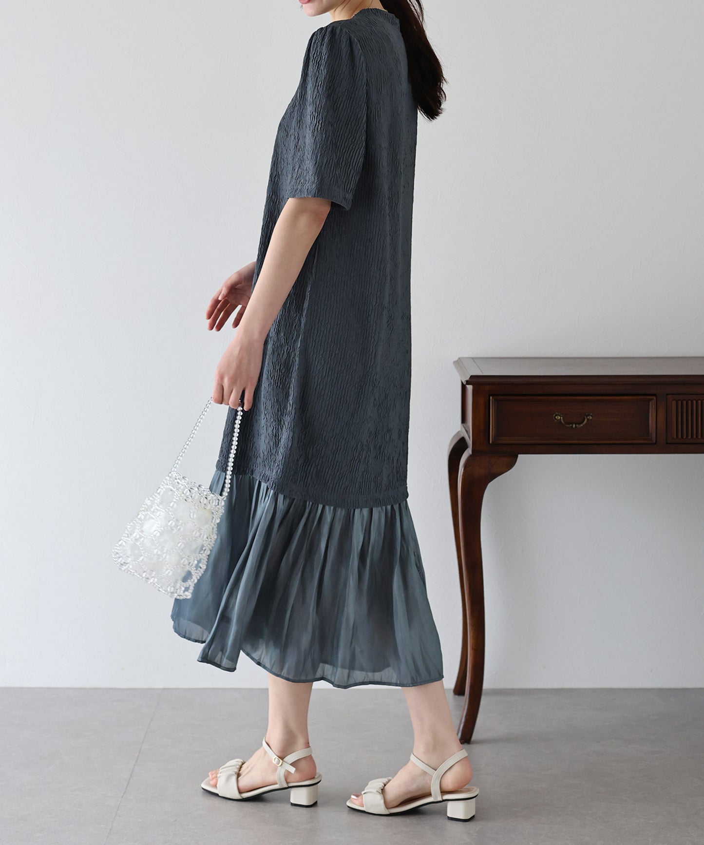 【SALE】異素材切替ティアードワンピース