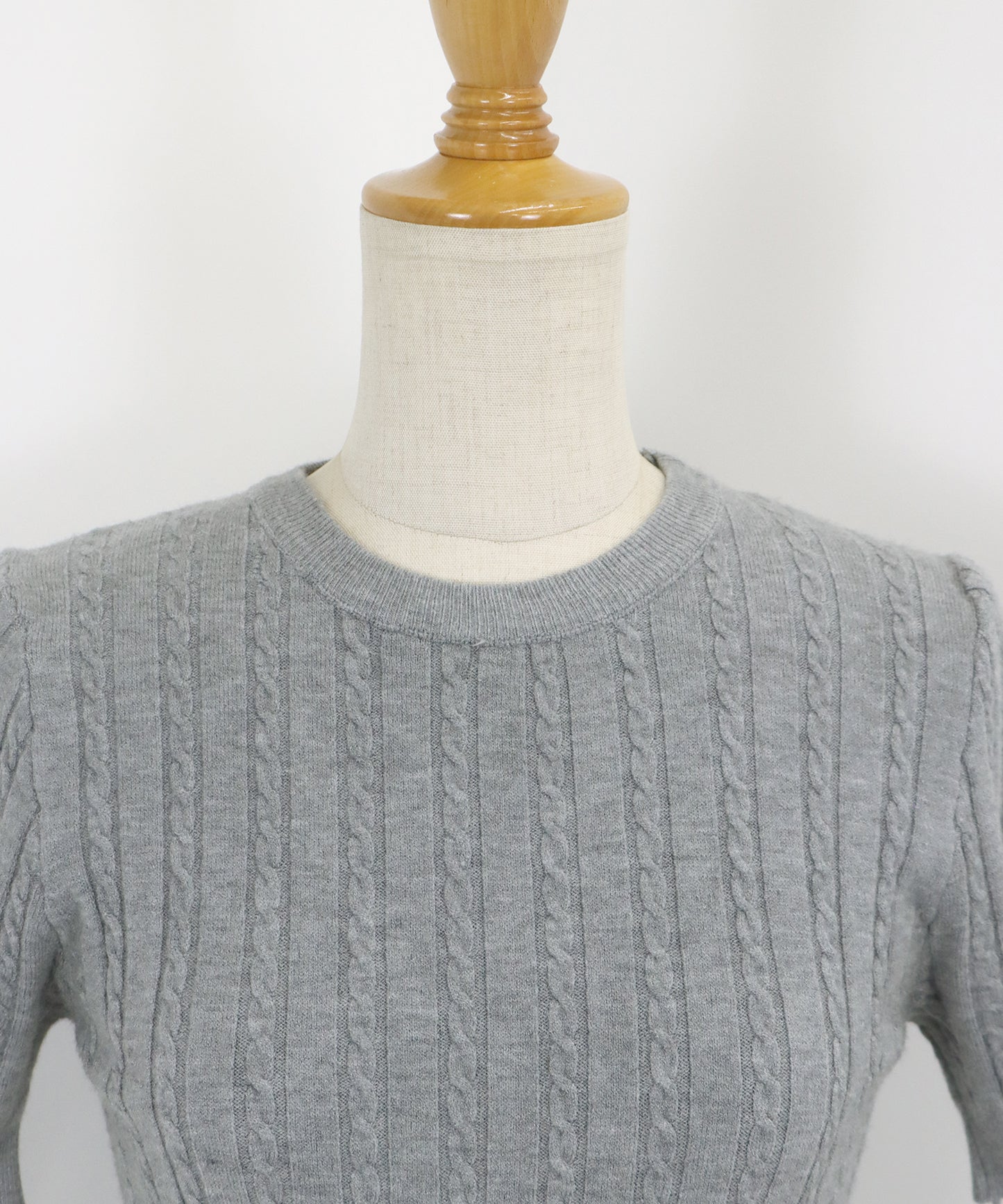 半袖ケーブルニット