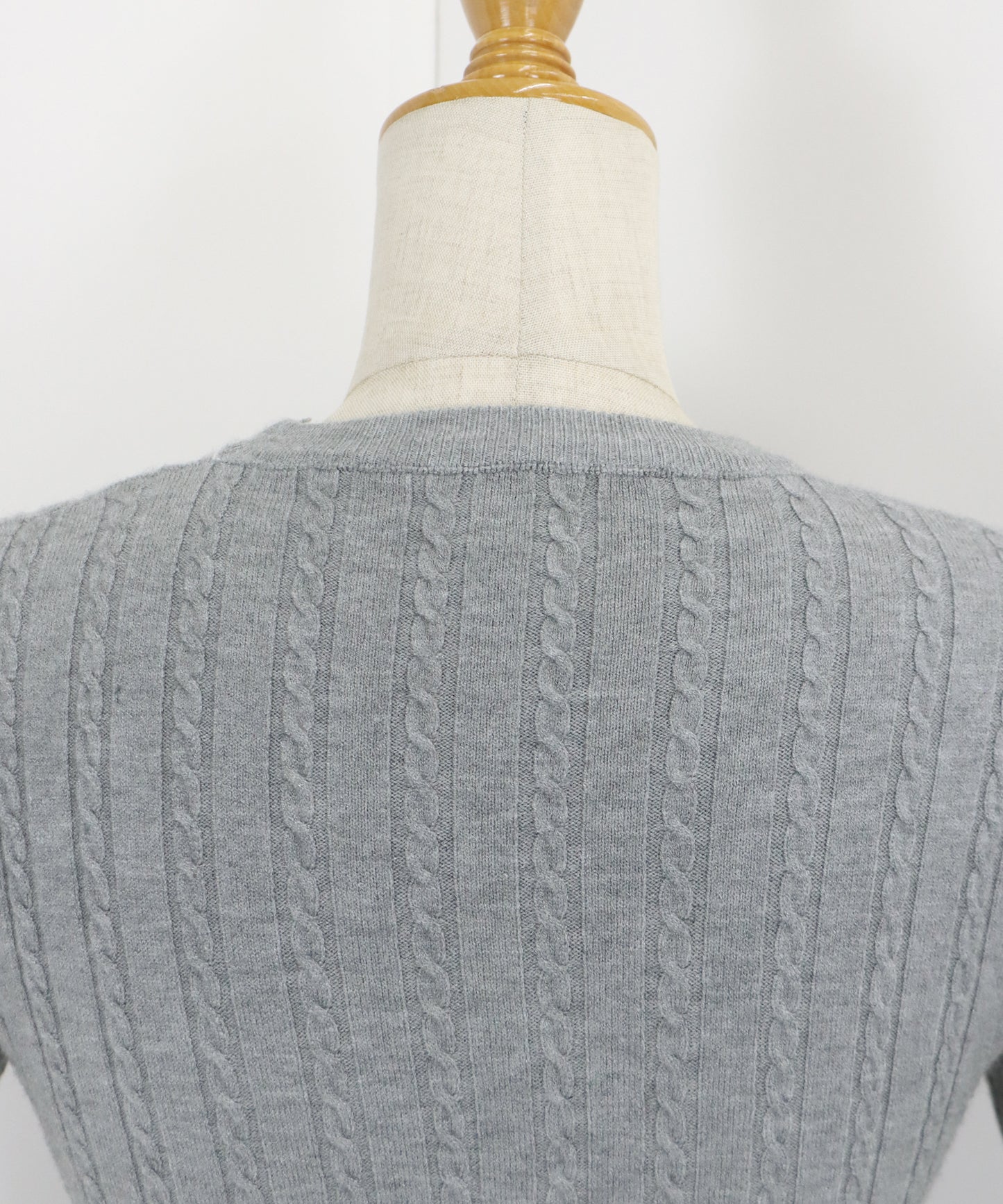 半袖ケーブルニット