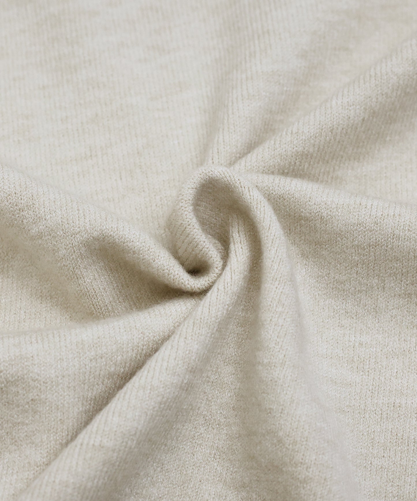 ウール混クルーネックニット