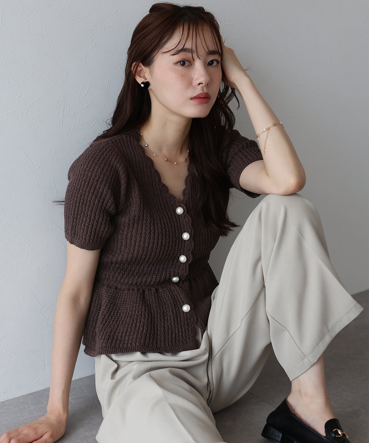 【TIME SALE】パールボタンペプラムニット