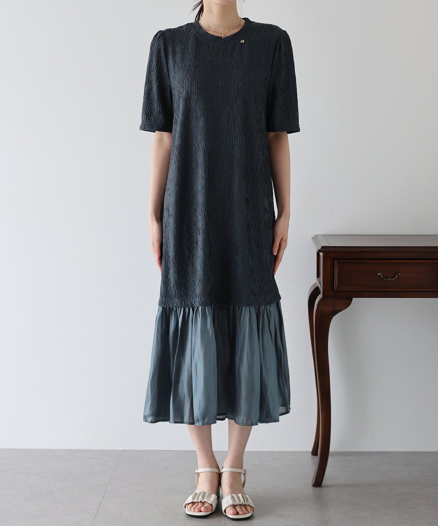 【SALE】異素材切替ティアードワンピース