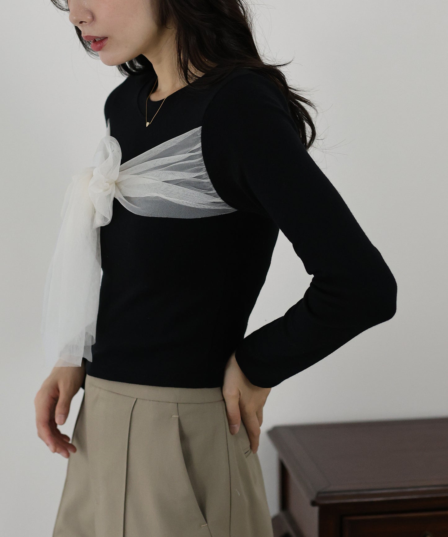 【SALE】チュールビッグリボン長袖Tシャツ