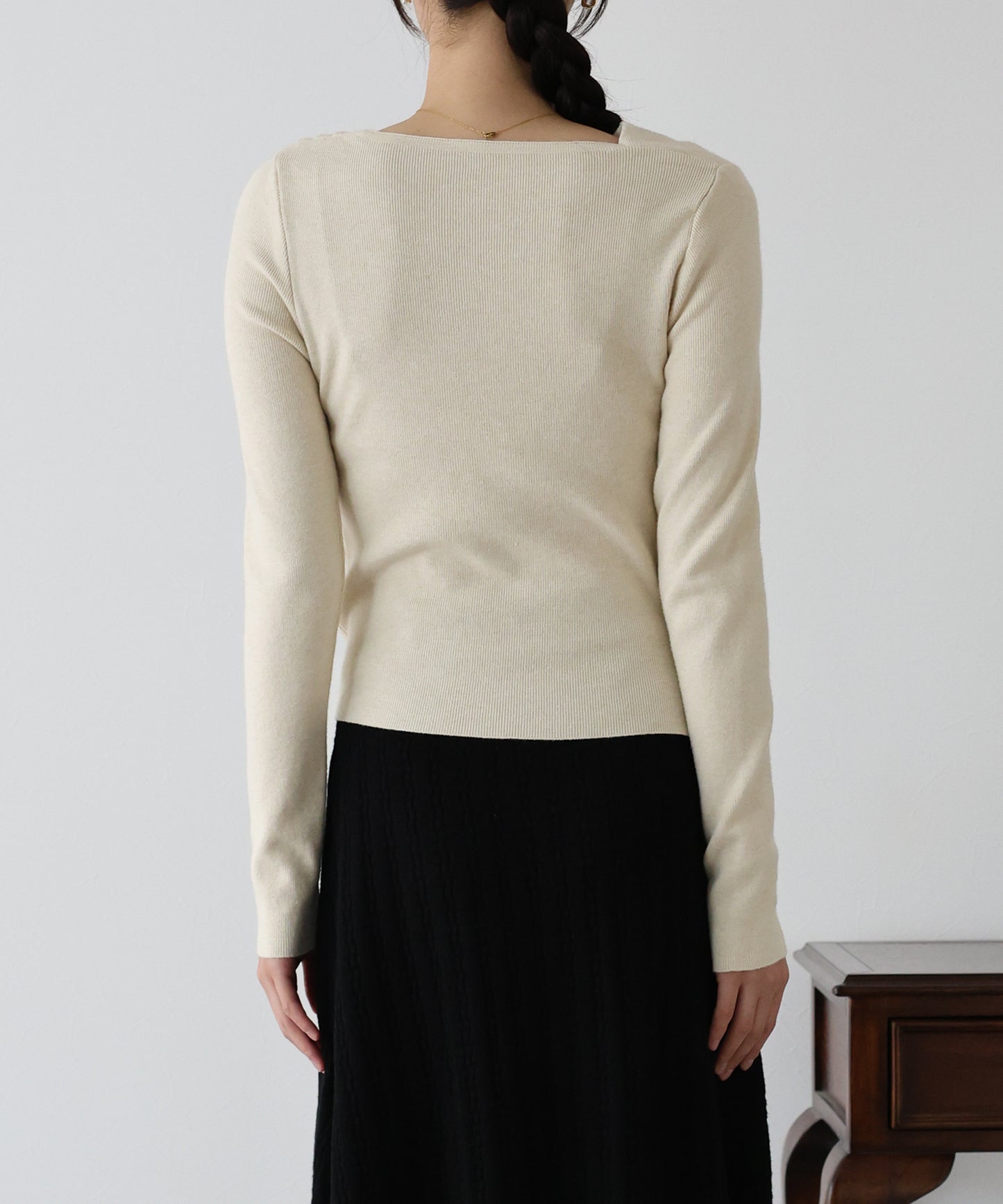 ドレープニット