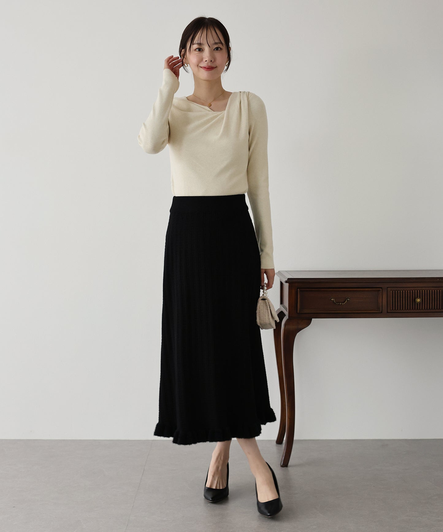 ドレープニット