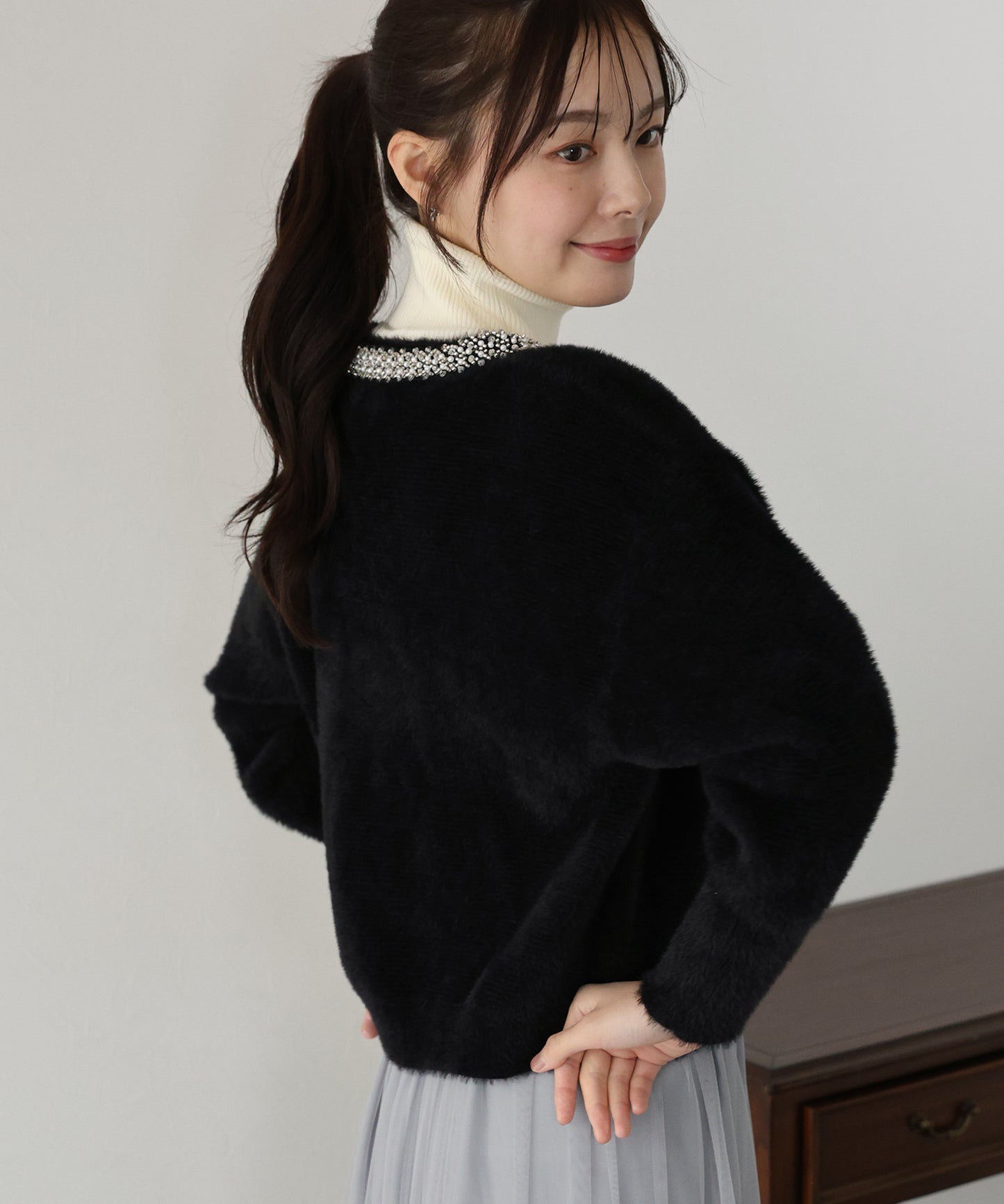 【SALE】ビジュー襟ニットカーディガン