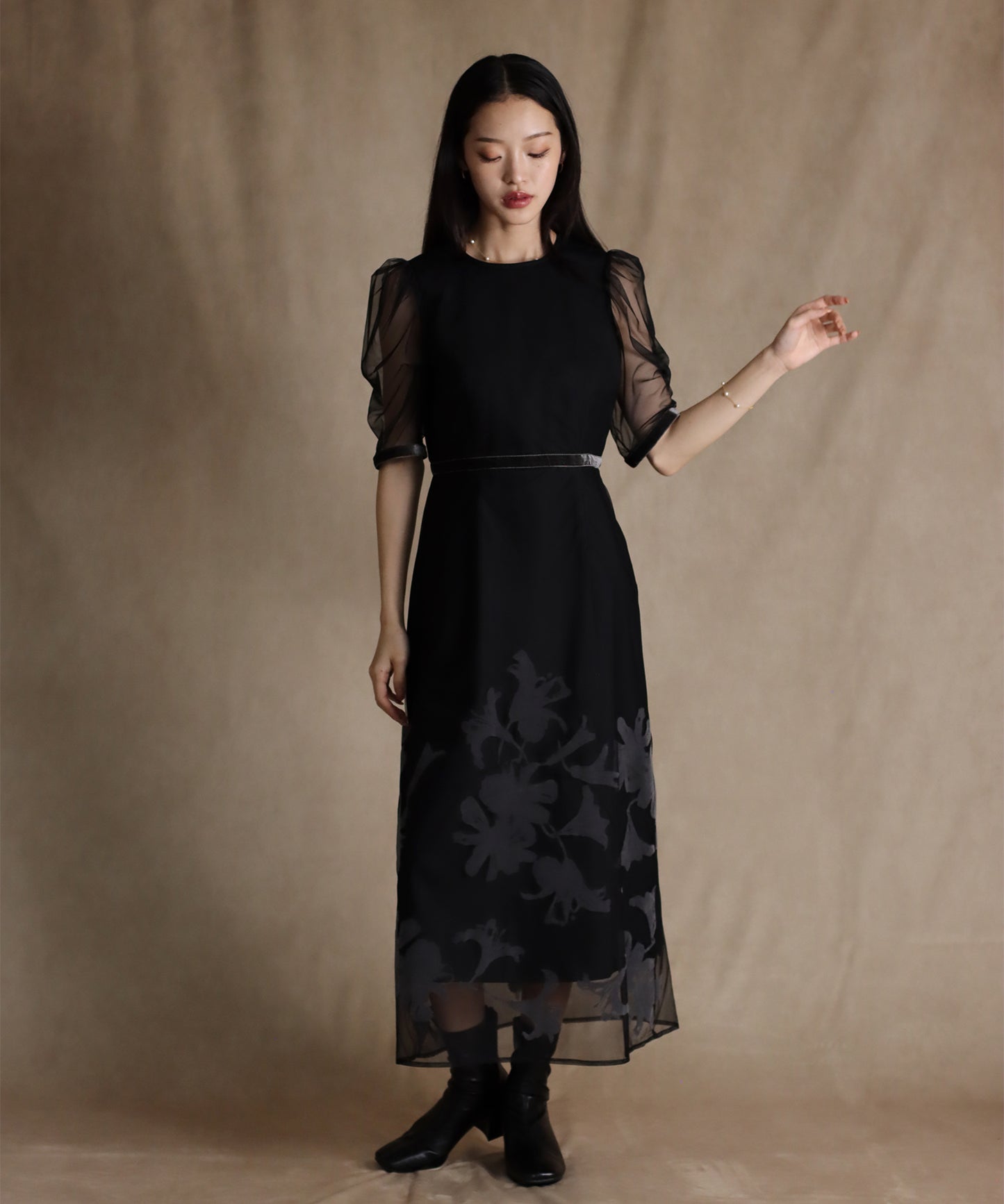 【SALE】KYOTOフロッキーフラワータイトドレス