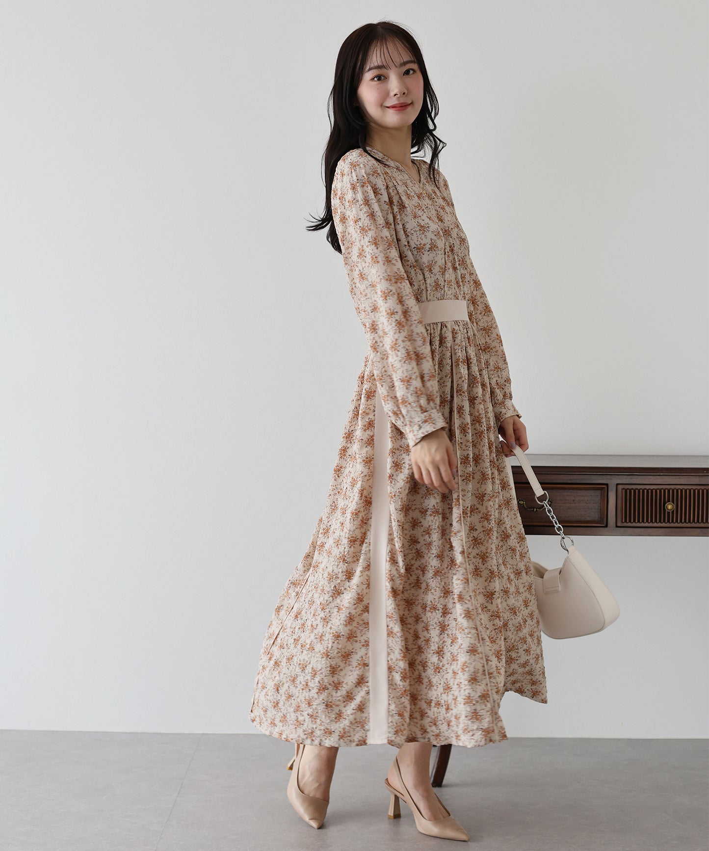 【SALE】エンボスプリントワンピース