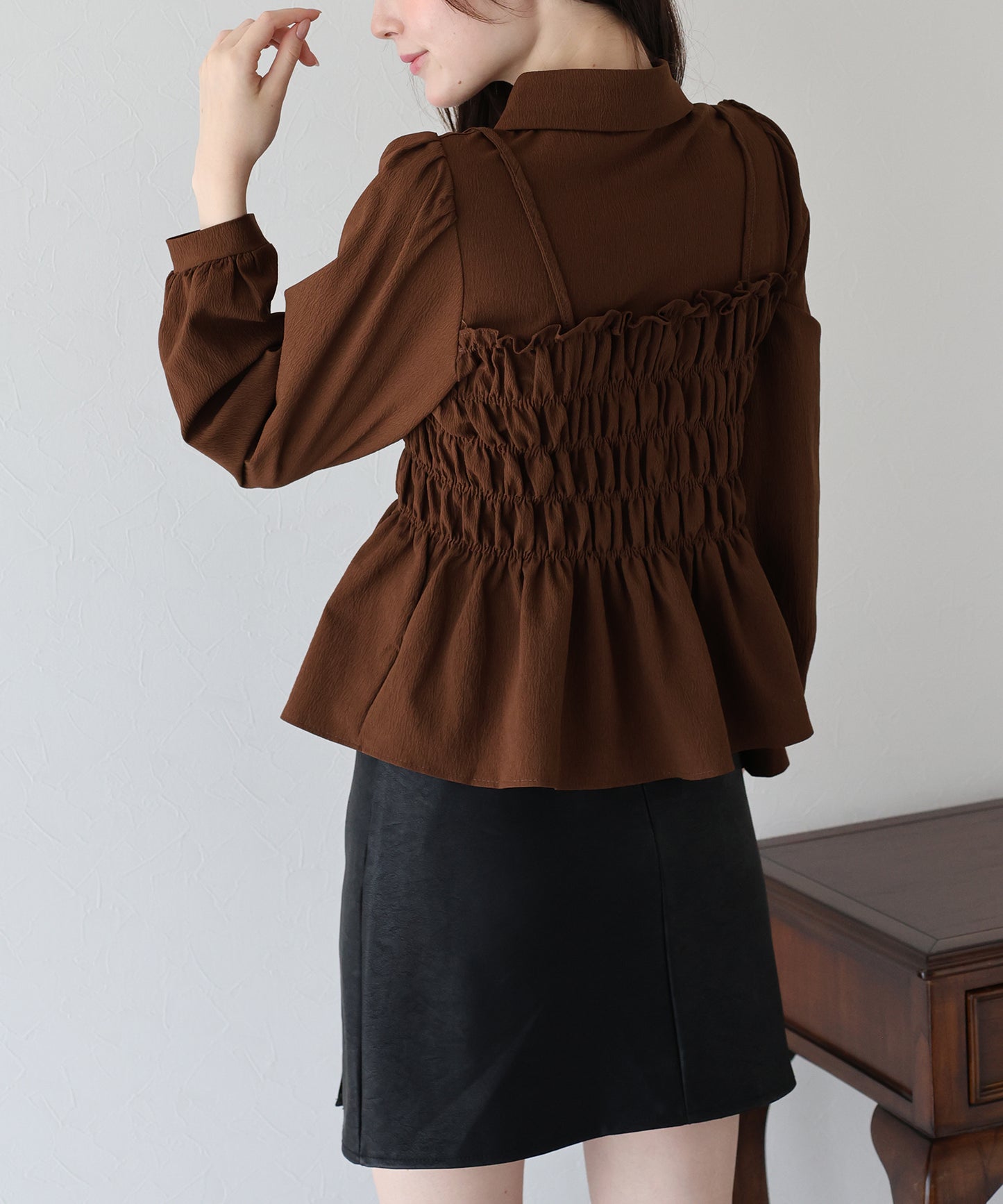 【TIME SALE】シャーリングビスチェレイヤードシャツ