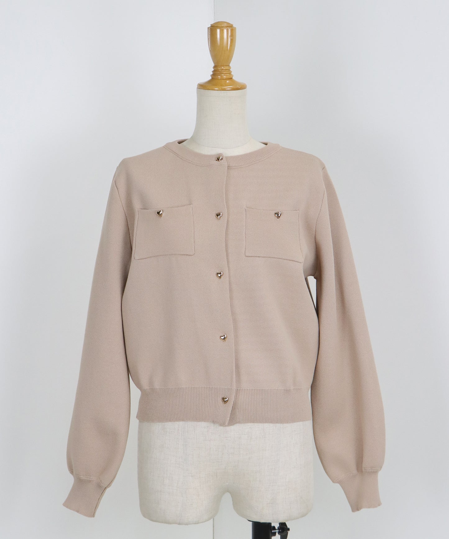 【SALE】ぷっくりハートボタンポリニットカーディガン