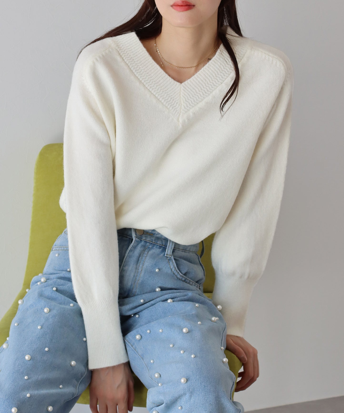 【SALE】Vネックニット